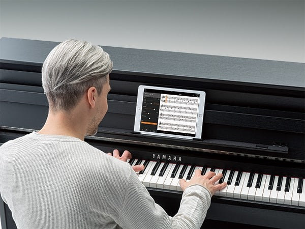 Nhiều tính năng hơn với ứng dụng Smart Pianist trên Yamaha CLP-775