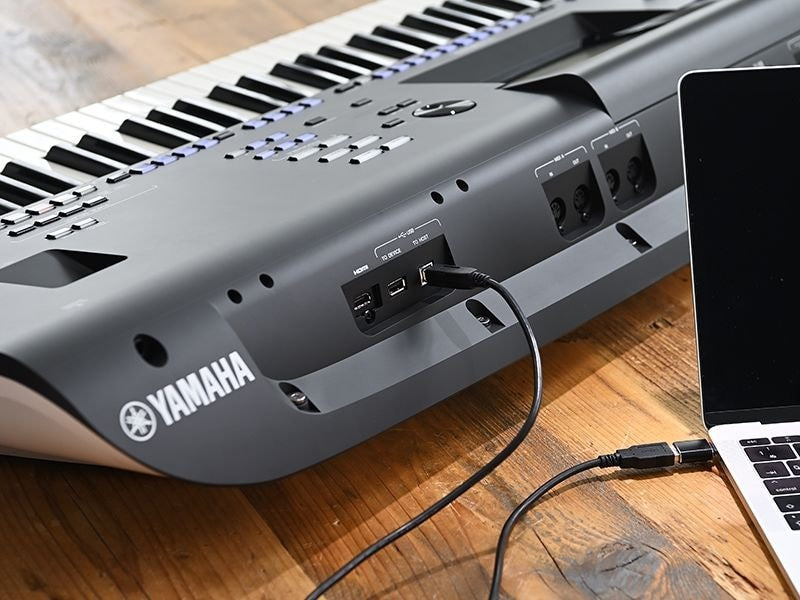 Với Giao diện âm thanh USB tích hợp của Genos2, dữ liệu âm thanh có thể được gửi và nhận chỉ bằng một cáp USB