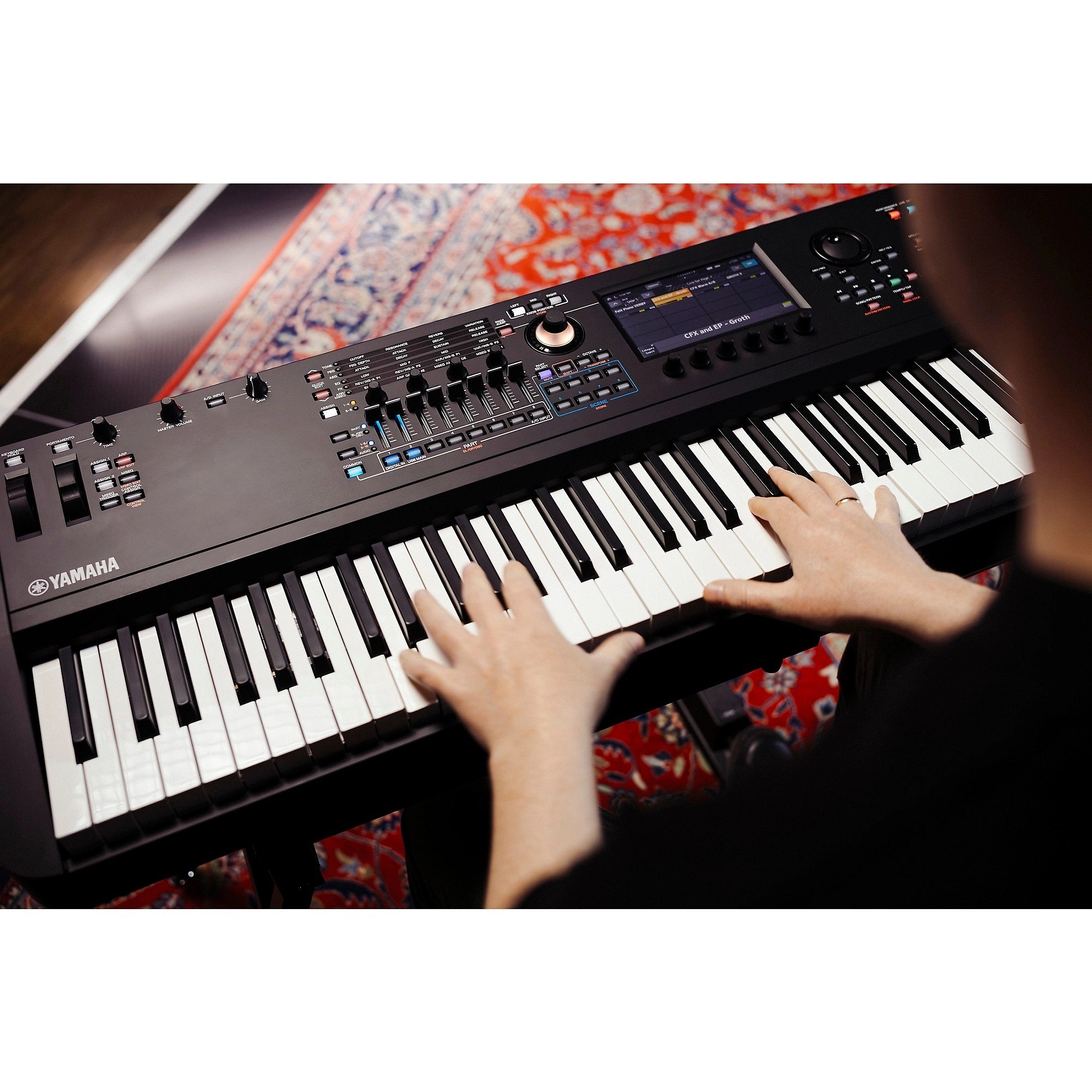 Đàn Synthesizer Yamaha MODX M8 88-Phím