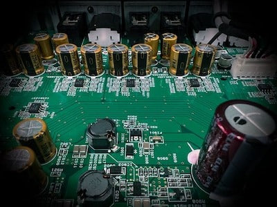 MONTAGE M cung cấp bộ nhớ gấp đôi so với phiên bản tiền nhiệm với mức tăng từ 5,67GB lên 9,97GB bộ nhớ Preset Wave và tăng từ 1,75 lên 3,8GB bộ nhớ flash Users. Ngoài ra, bạn sẽ tìm thấy một loạt âm thanh và nhạc cụ mới, bao gồm đàn piano, nhạc cụ trong dàn nhạc, trống, v.v.!