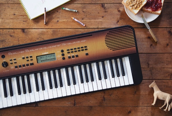 Đàn Organ Yamaha PSR-E360 màu Maple