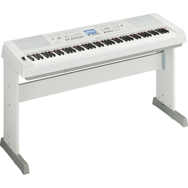 Yamaha Portable Grand DGX-650, White