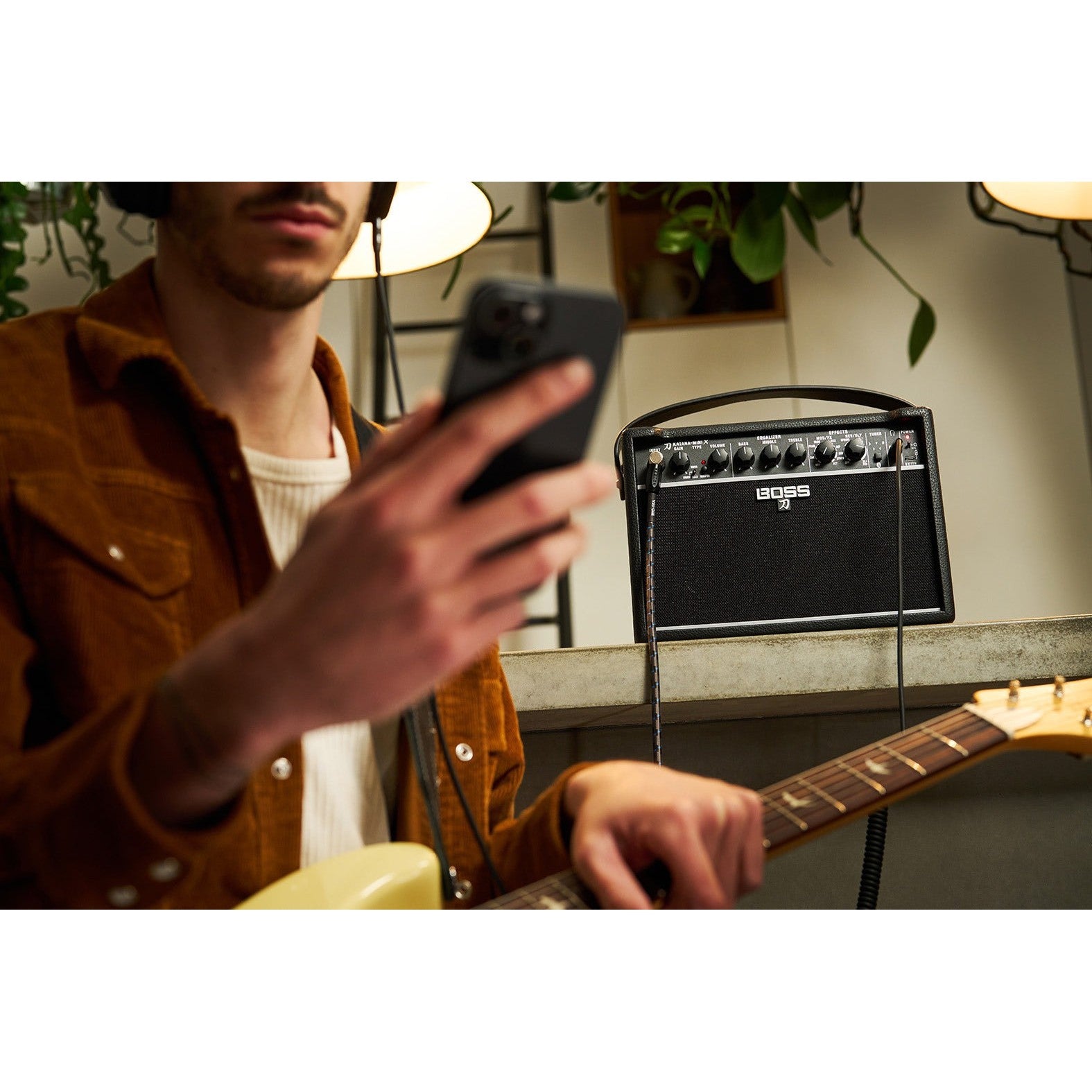 Amplifier Guitar Boss Katana Mini X 10-watt - Combo-Mai Nguyên Music