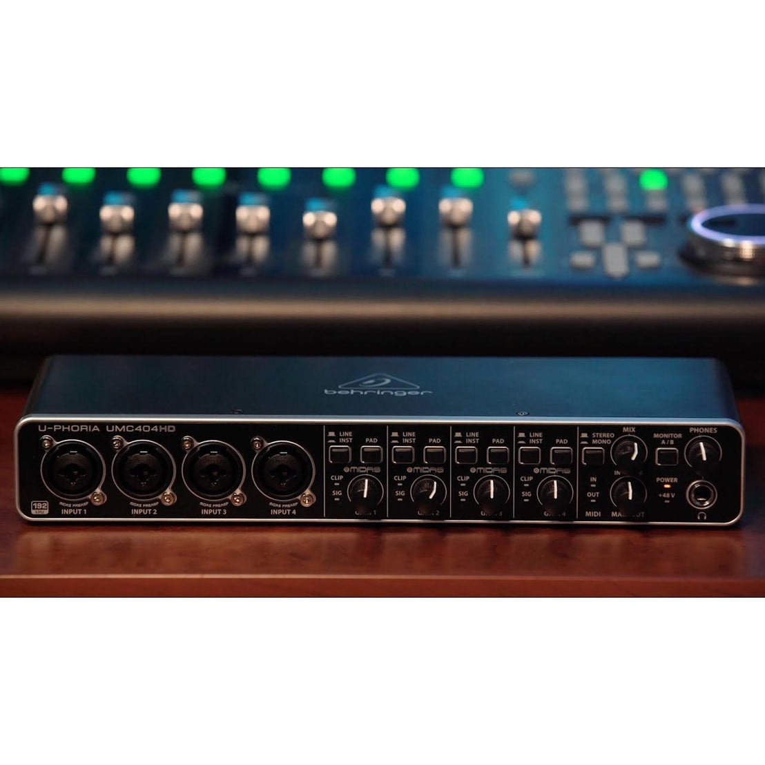 Audio Interface Behringer U-PHORIA UMC404HD-Mai Nguyên Music