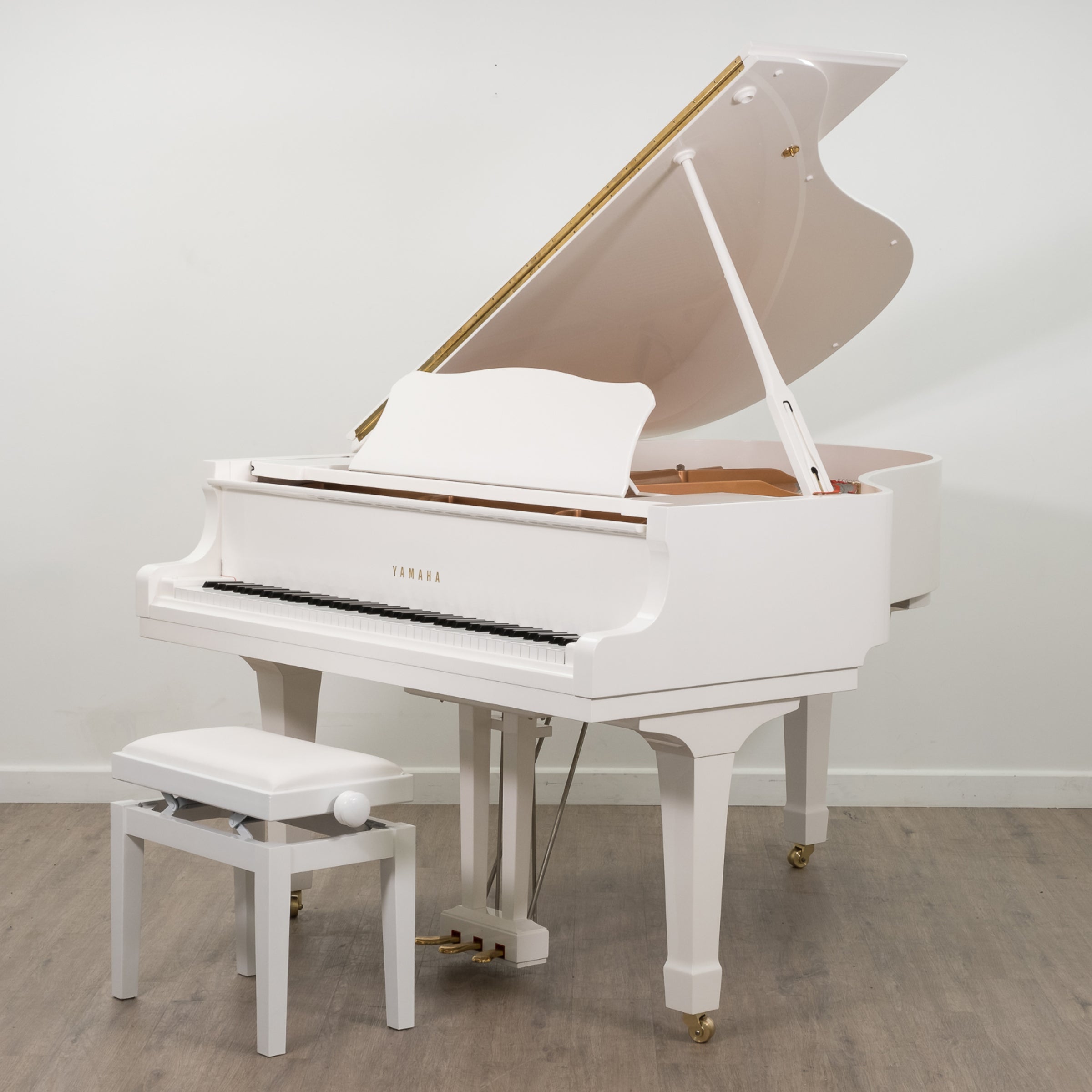 Đàn Grand Piano Yamaha GC2-Mai Nguyên Music
