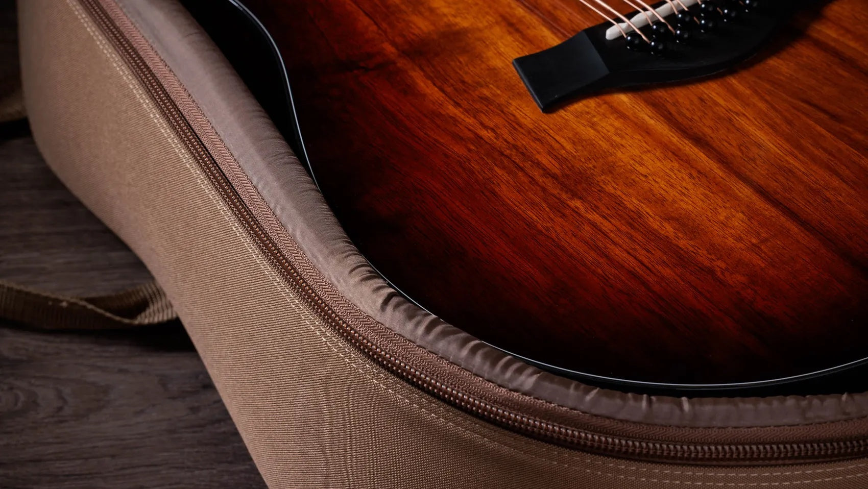Đàn Guitar Acoustic 10-dây Taylor 260ce-K DLX Bajo Quinto - Shaded Edgeburst-Mai Nguyên Music