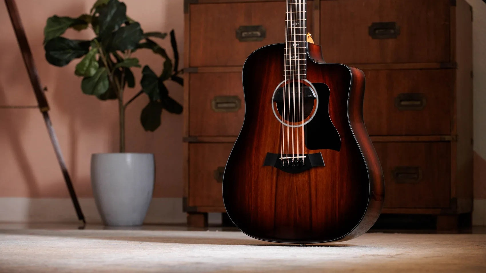 Đàn Guitar Acoustic 10-dây Taylor 260ce-K DLX Bajo Quinto - Shaded Edgeburst-Mai Nguyên Music