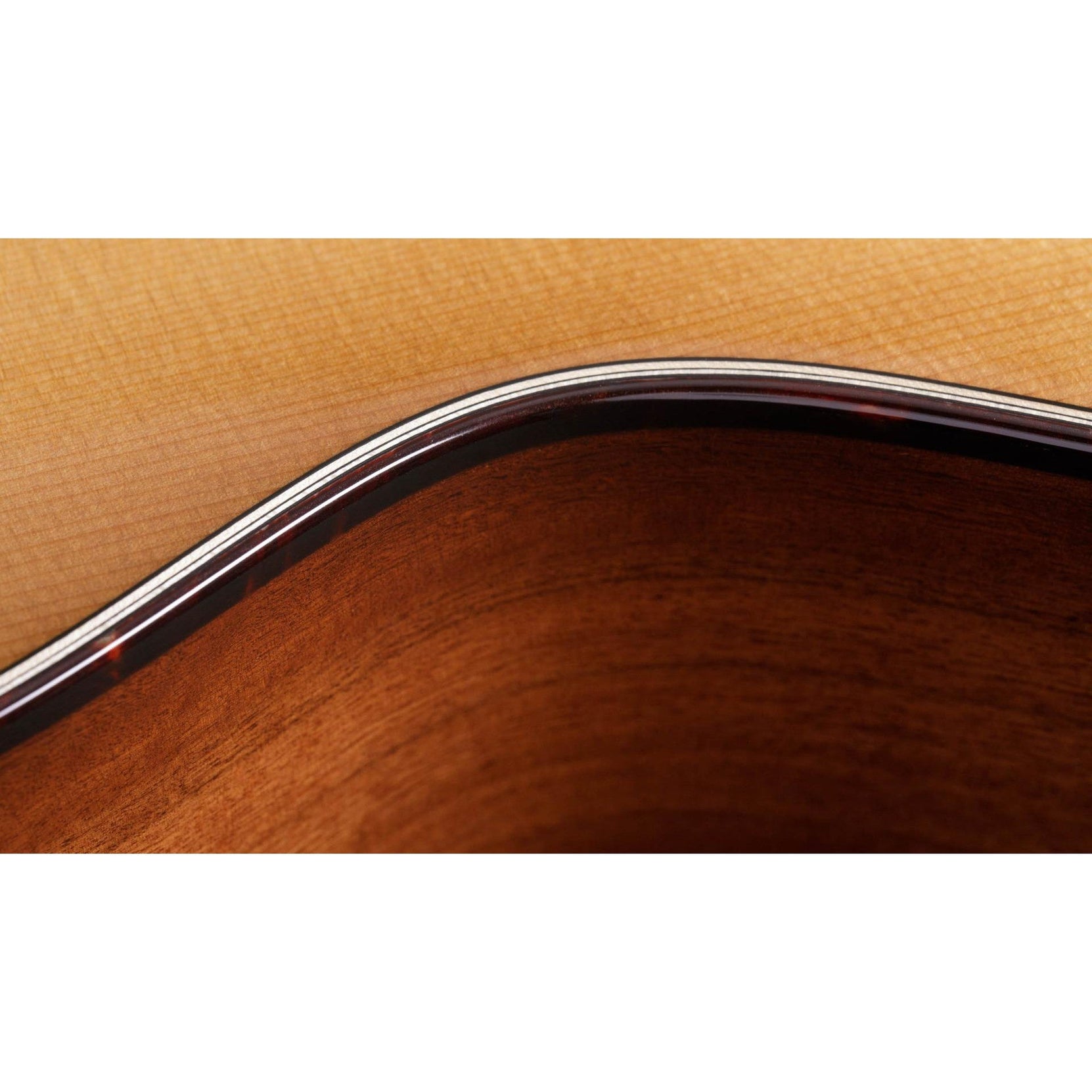 Đàn Guitar Acoustic 12-dây Taylor 552ce - Shaded Edge Burst-Mai Nguyên Music