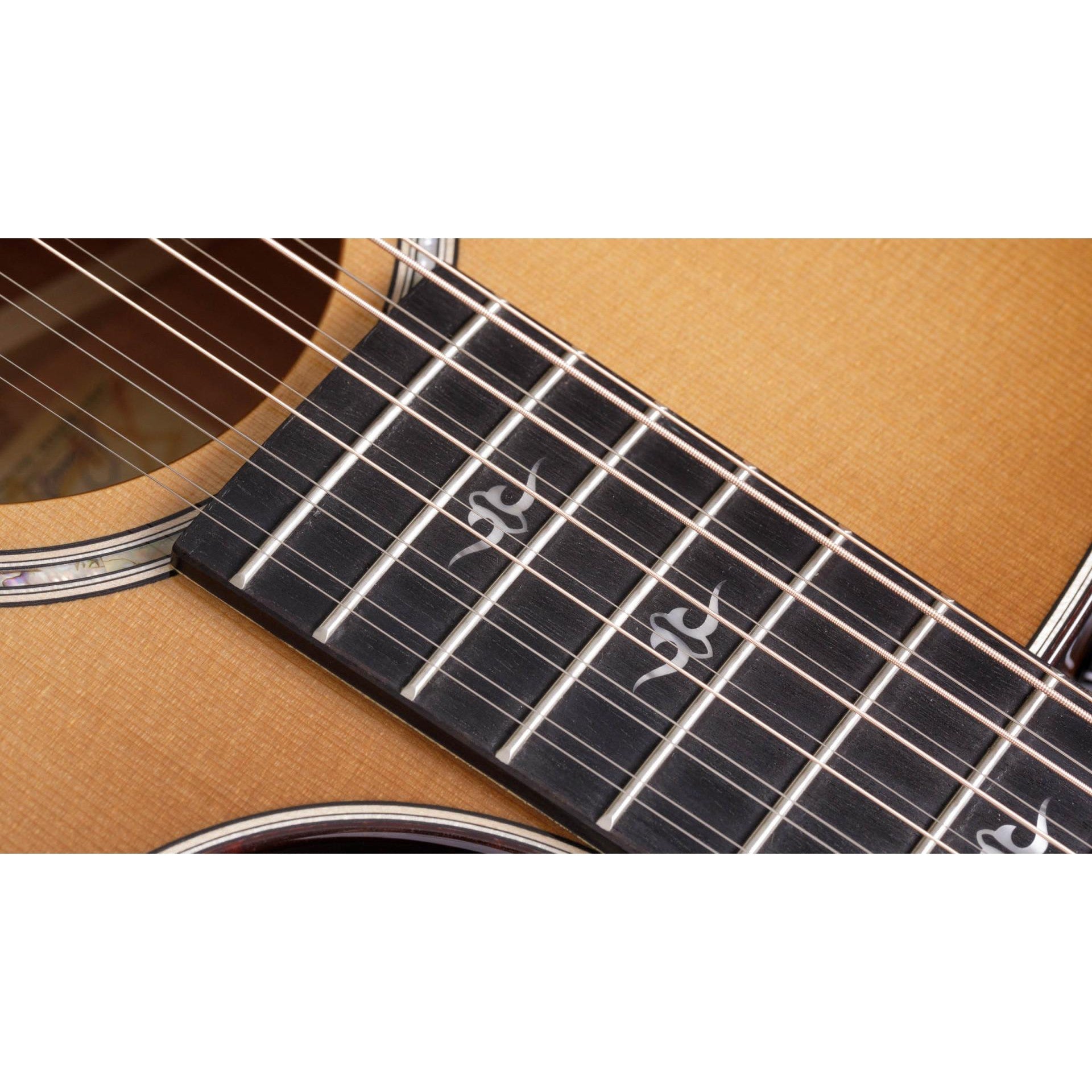 Đàn Guitar Acoustic Taylor 552ce w/Hardshell Case-Mai Nguyên Music