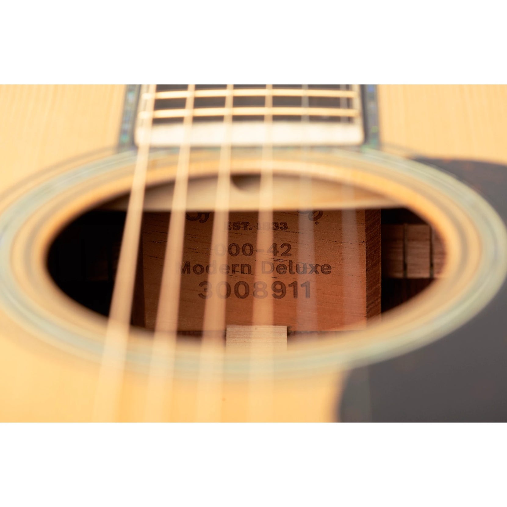 Đàn Guitar Acoustic Martin 000-42 Modern Deluxe Series - Natural-Mai Nguyên Music