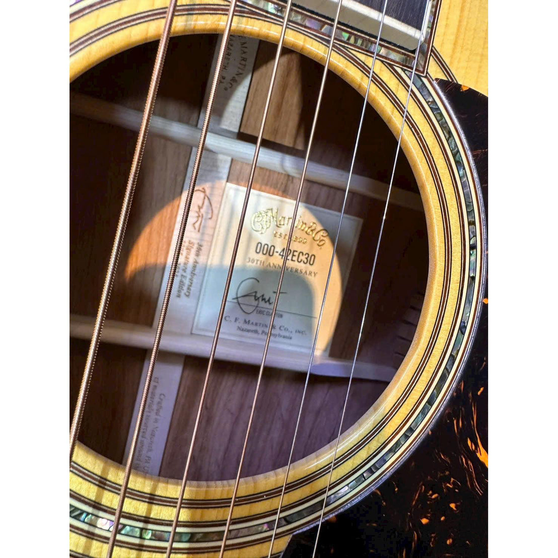 Đàn Guitar Acoustic Martin 000-42EC Eric Clapton 30th Anniversary - Natural-Mai Nguyên Music
