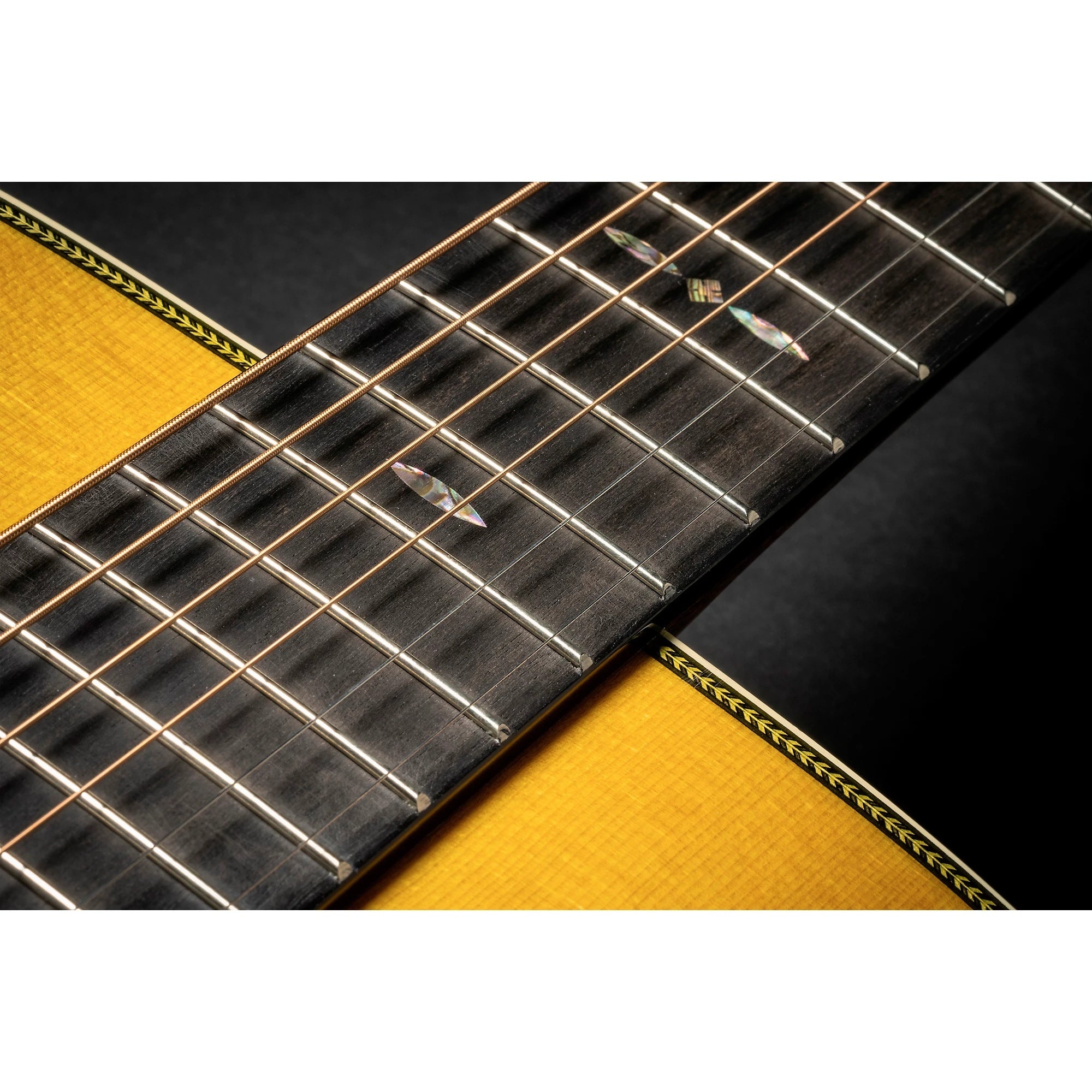 Đàn Guitar Acoustic Martin 000-EC Eric Clapton 30th Anniversary Custom & Special Editions - Antique Toner-Mai Nguyên Music