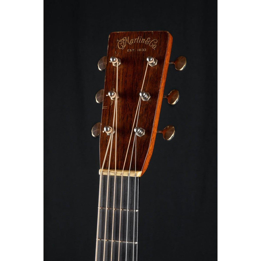 Đàn Guitar Acoustic Martin Custom Shop 000-28 1937 Madagascar Rosewood Custom & Special Editions-Mai Nguyên Music