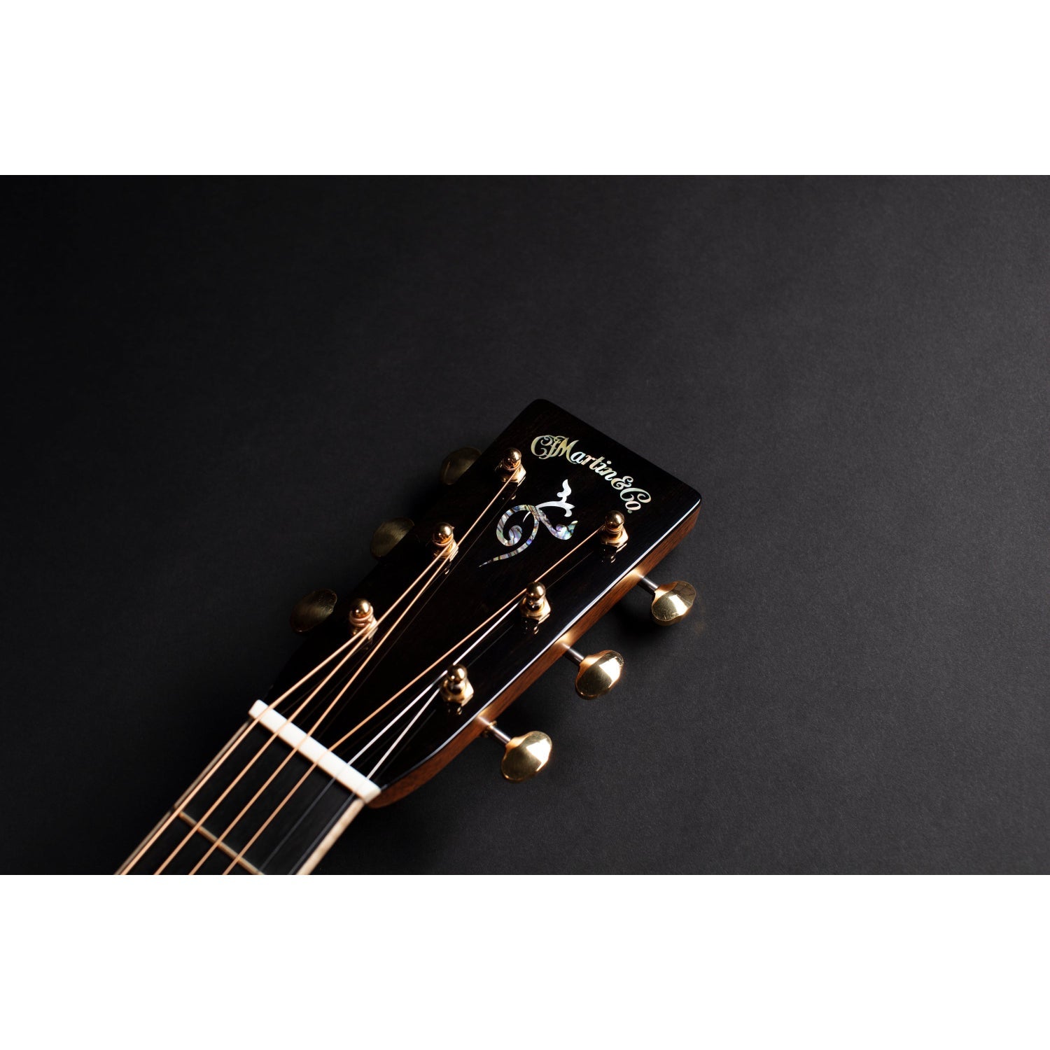 Đàn Guitar Acoustic Martin Custom Shop CS-SC-2022 w/Case-Mai Nguyên Music