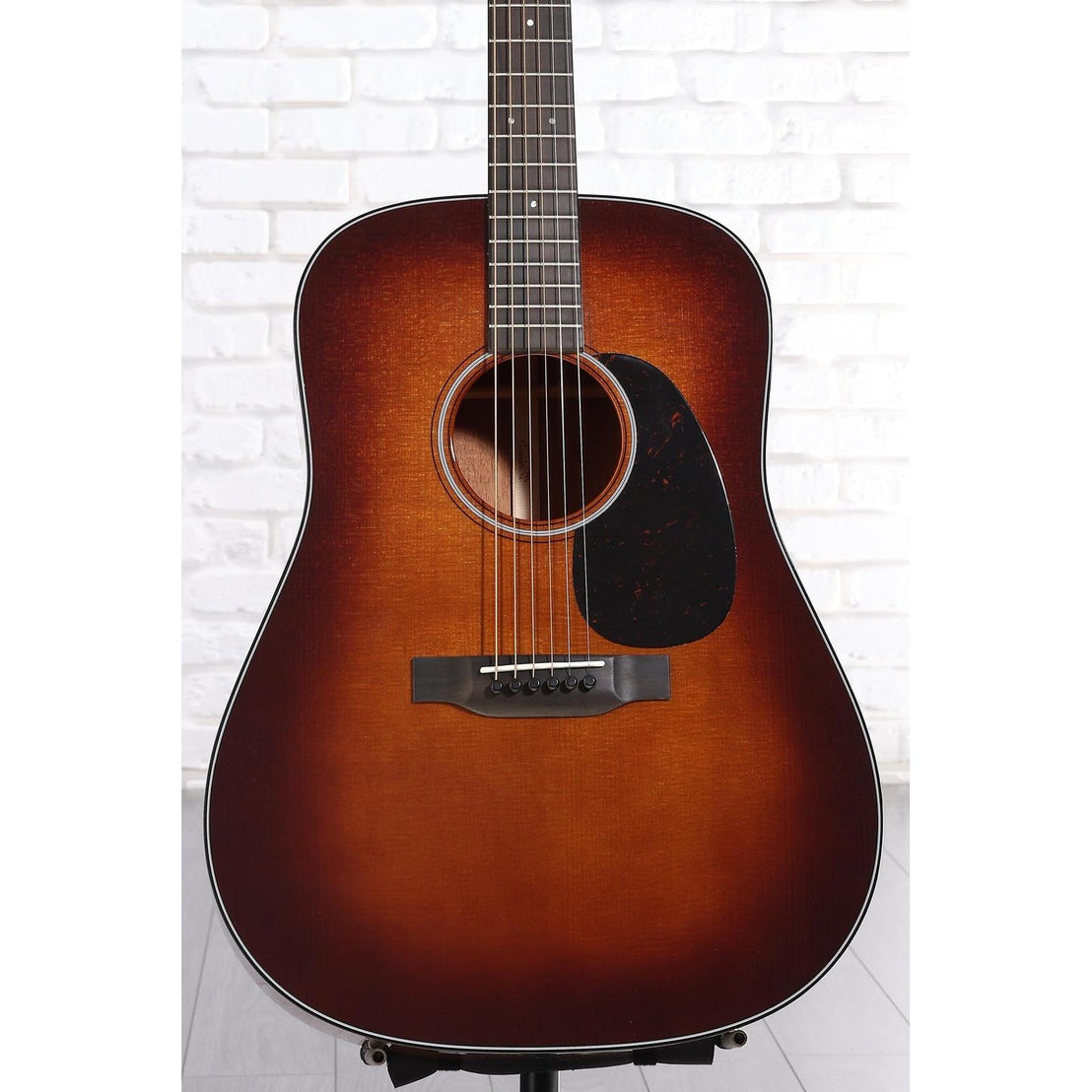 Đàn Guitar Acoustic Martin D-18 Standard Series - 2025-Mai Nguyên Music