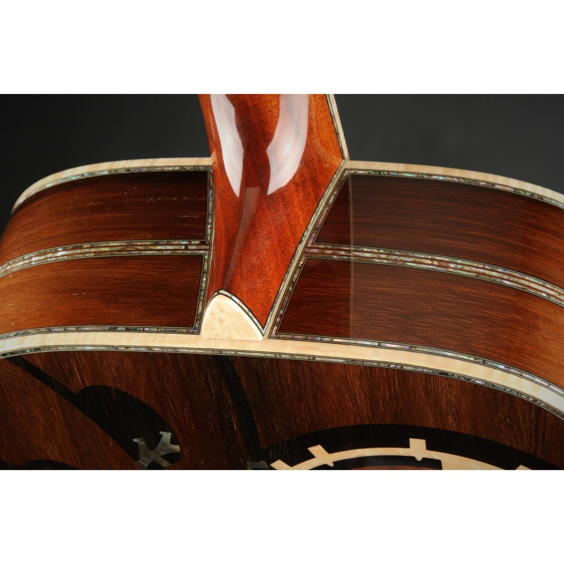 Đàn Guitar Acoustic Martin D-200 Deluxe w/Case-Mai Nguyên Music