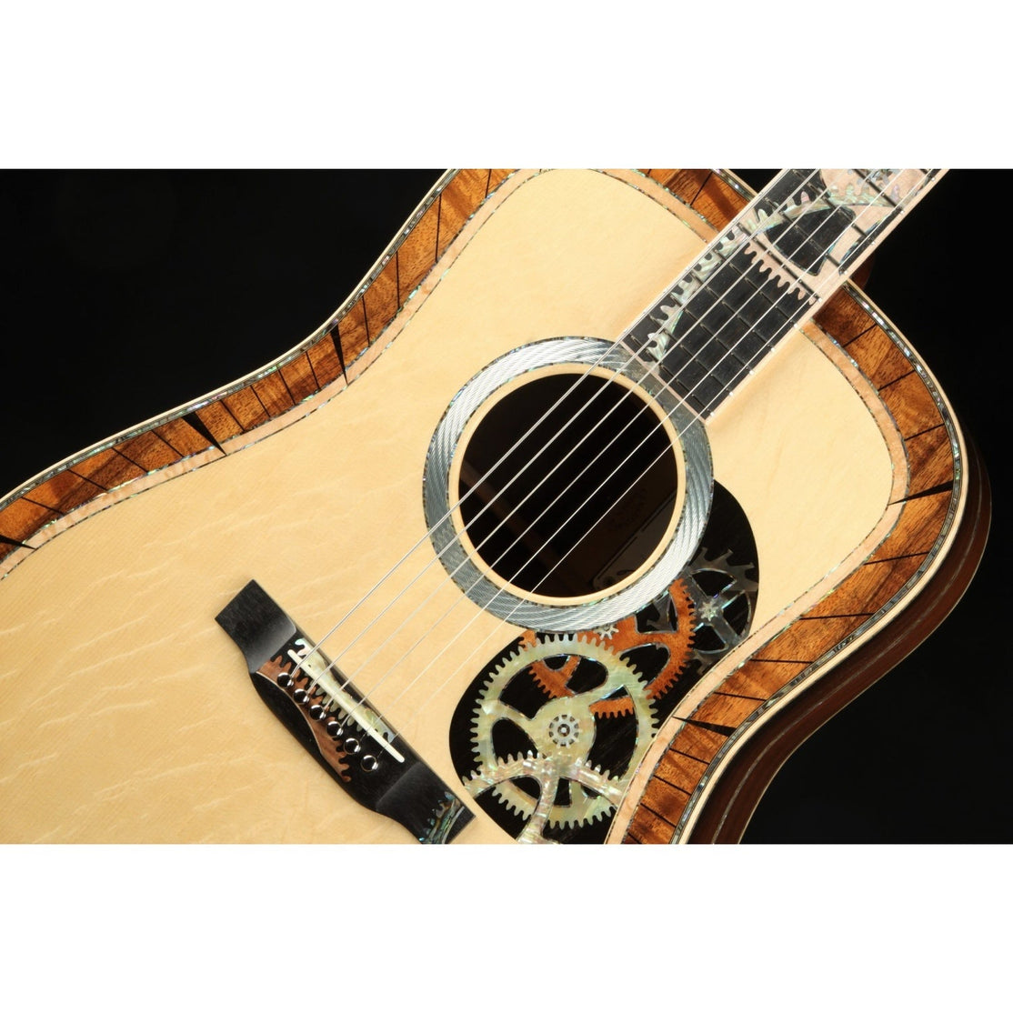 Đàn Guitar Acoustic Martin D-200 Deluxe w/Case-Mai Nguyên Music