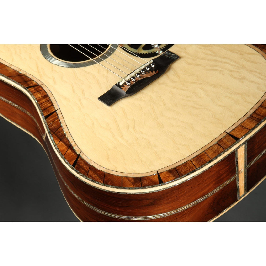 Đàn Guitar Acoustic Martin D-200 Deluxe w/Case-Mai Nguyên Music