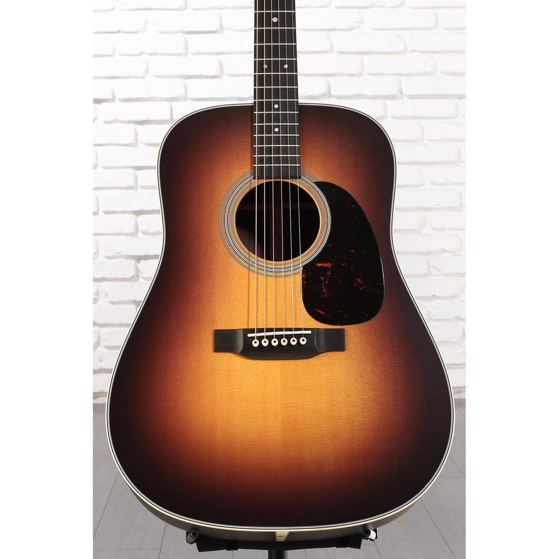 Đàn Guitar Acoustic Martin D-28 Standard Series - 2025-Mai Nguyên Music