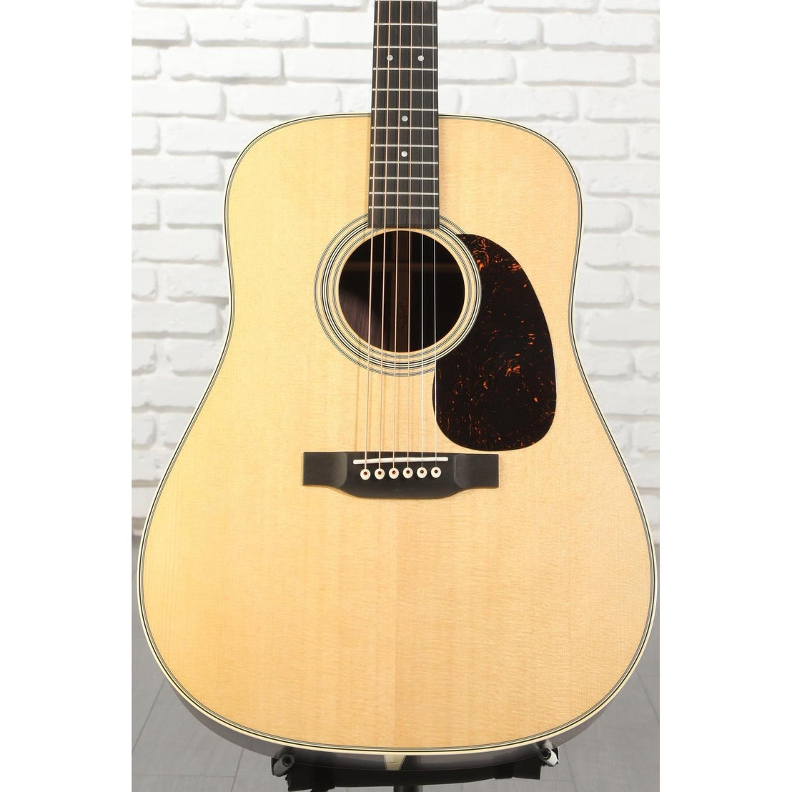Đàn Guitar Acoustic Martin D-28 Standard Series - 2025-Mai Nguyên Music