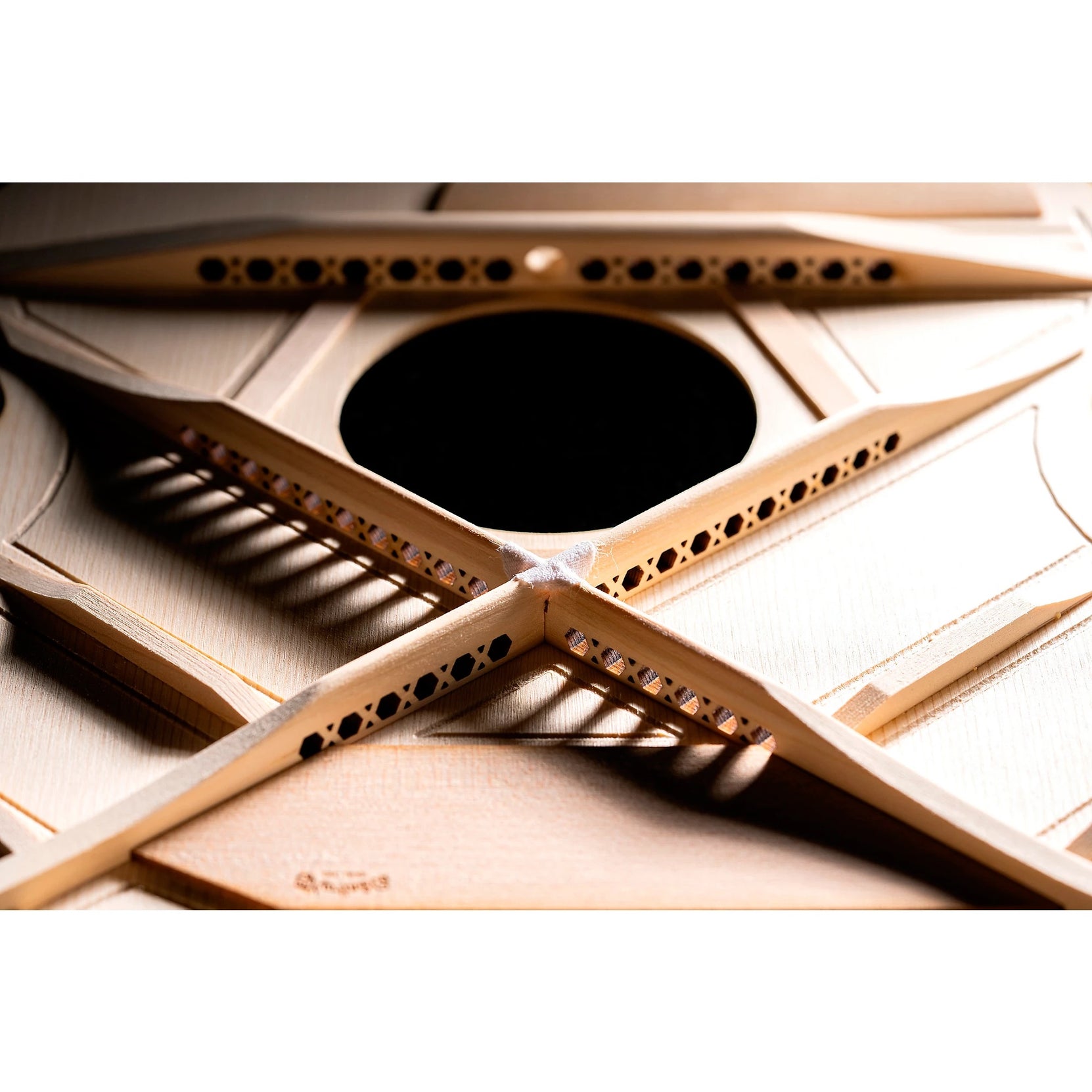 Đàn Guitar Acoustic Martin GPCE Inception Maple Inception Series - Amber Fade Sunburst-Mai Nguyên Music