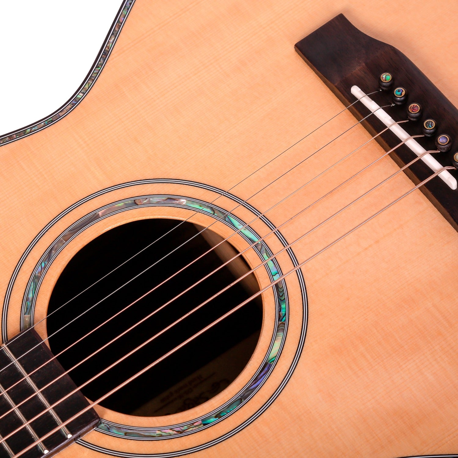 Đàn Guitar Acoustic Saga OS16-Mai Nguyên Music