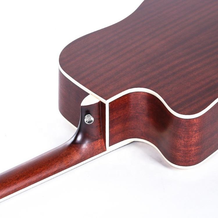 Đàn Guitar Acoustic Saga SF700CE-Mai Nguyên Music