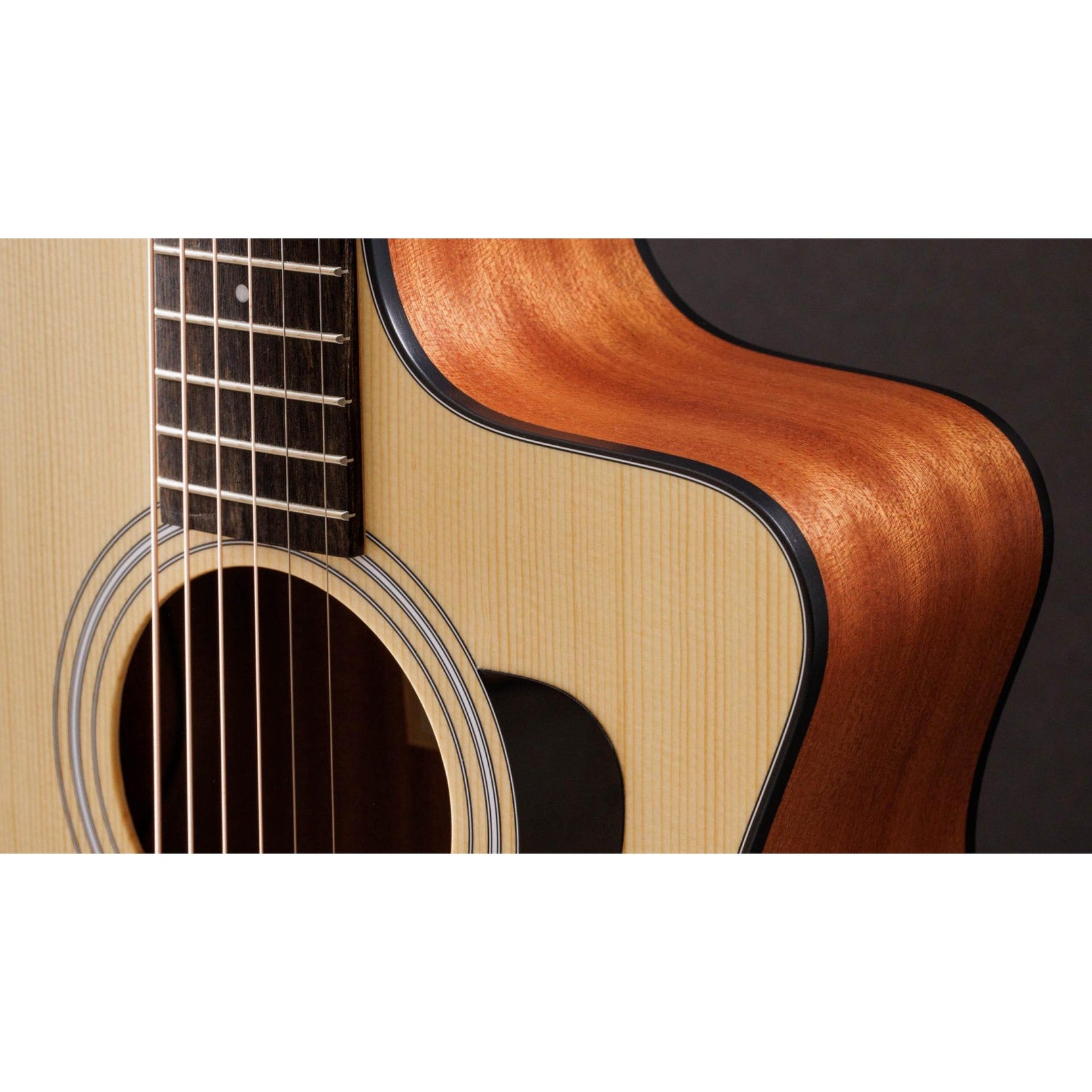 Đàn Guitar Acoustic Taylor 114ce-S w/Softshell Case-Mai Nguyên Music