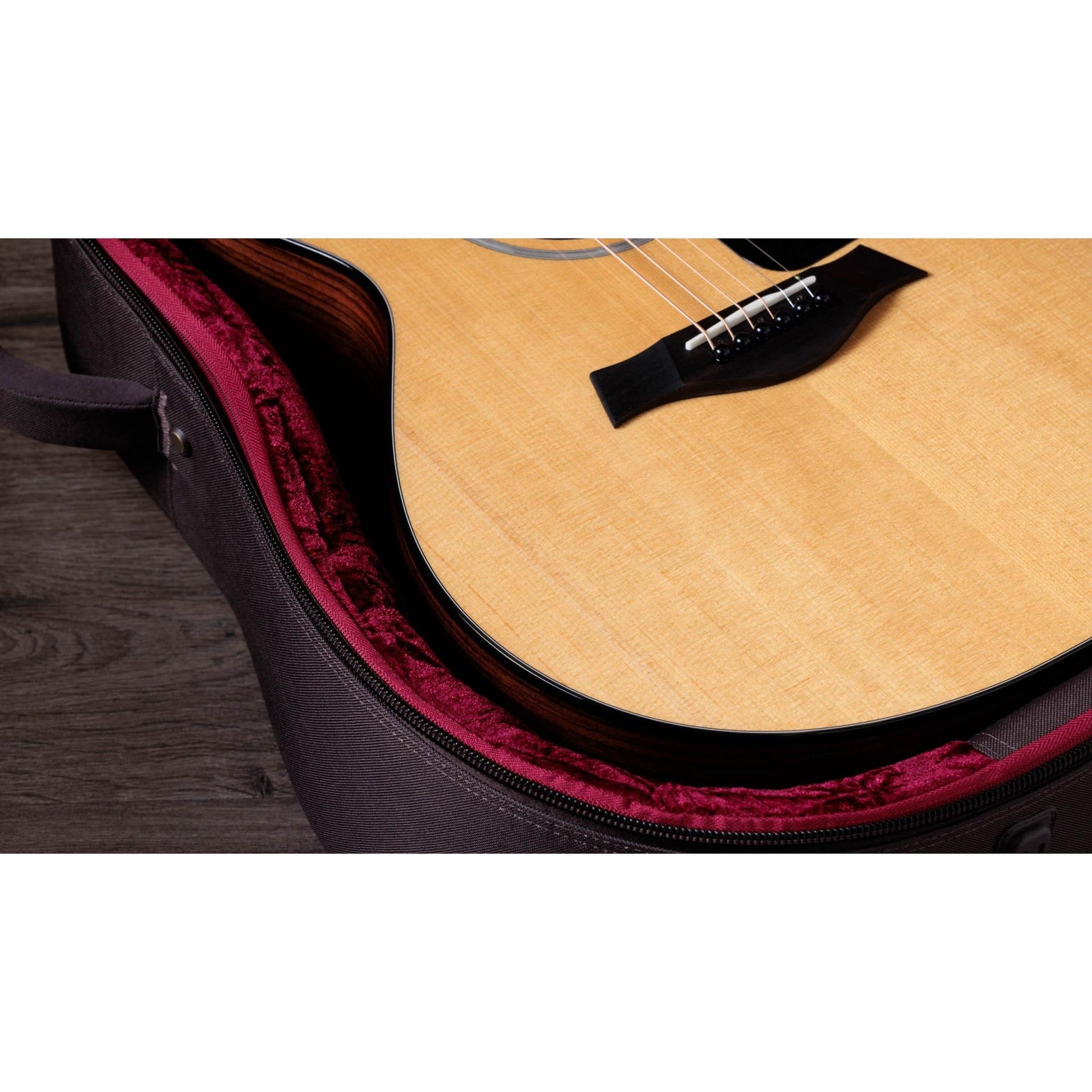 Đàn Guitar Acoustic Taylor 212ce Plus w/Softshell Case-Mai Nguyên Music