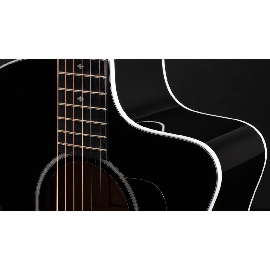 Đàn Guitar Acoustic Taylor 214ce Deluxe w/Case, Black-Mai Nguyên Music