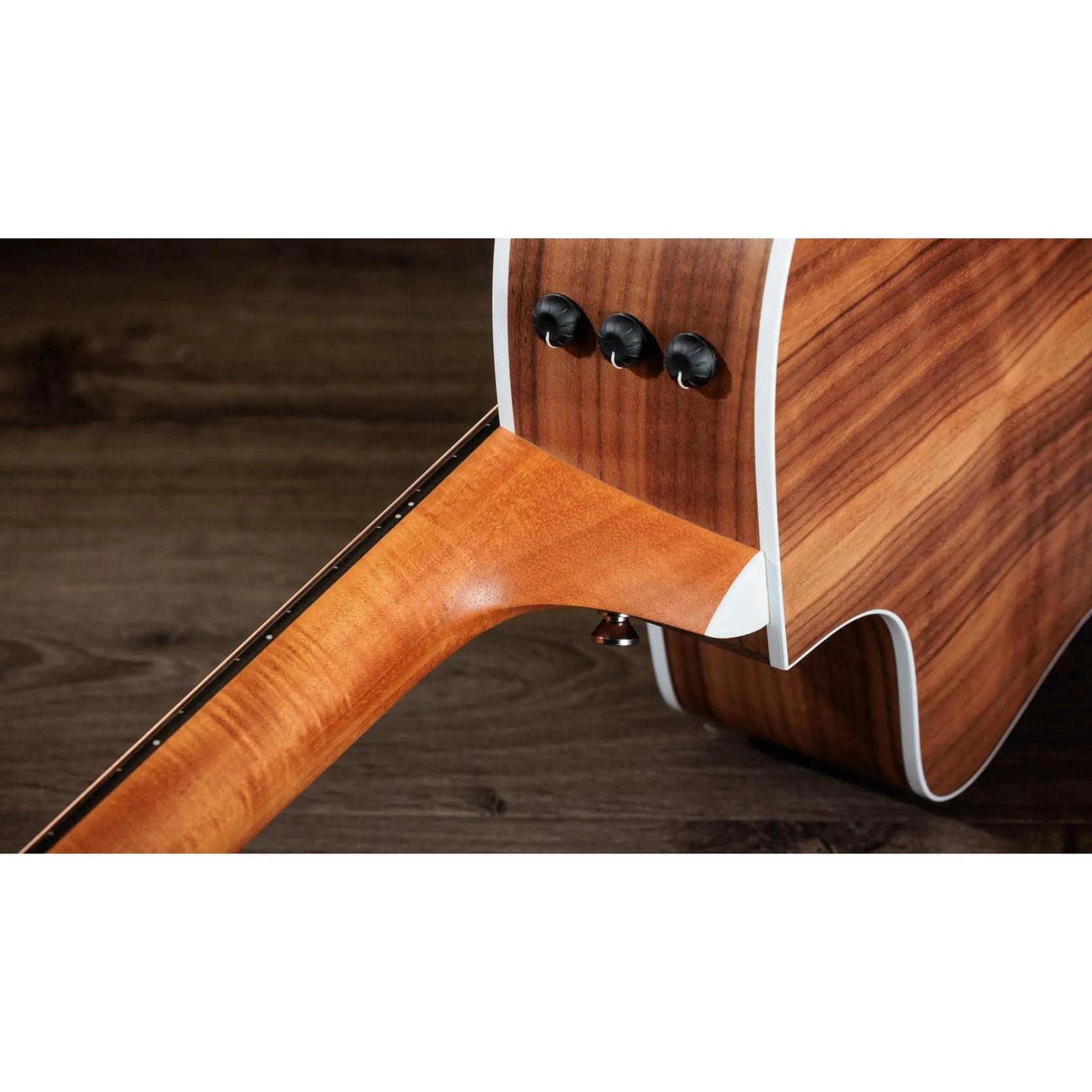 Đàn Guitar Acoustic Taylor 214ce - Natural-Mai Nguyên Music