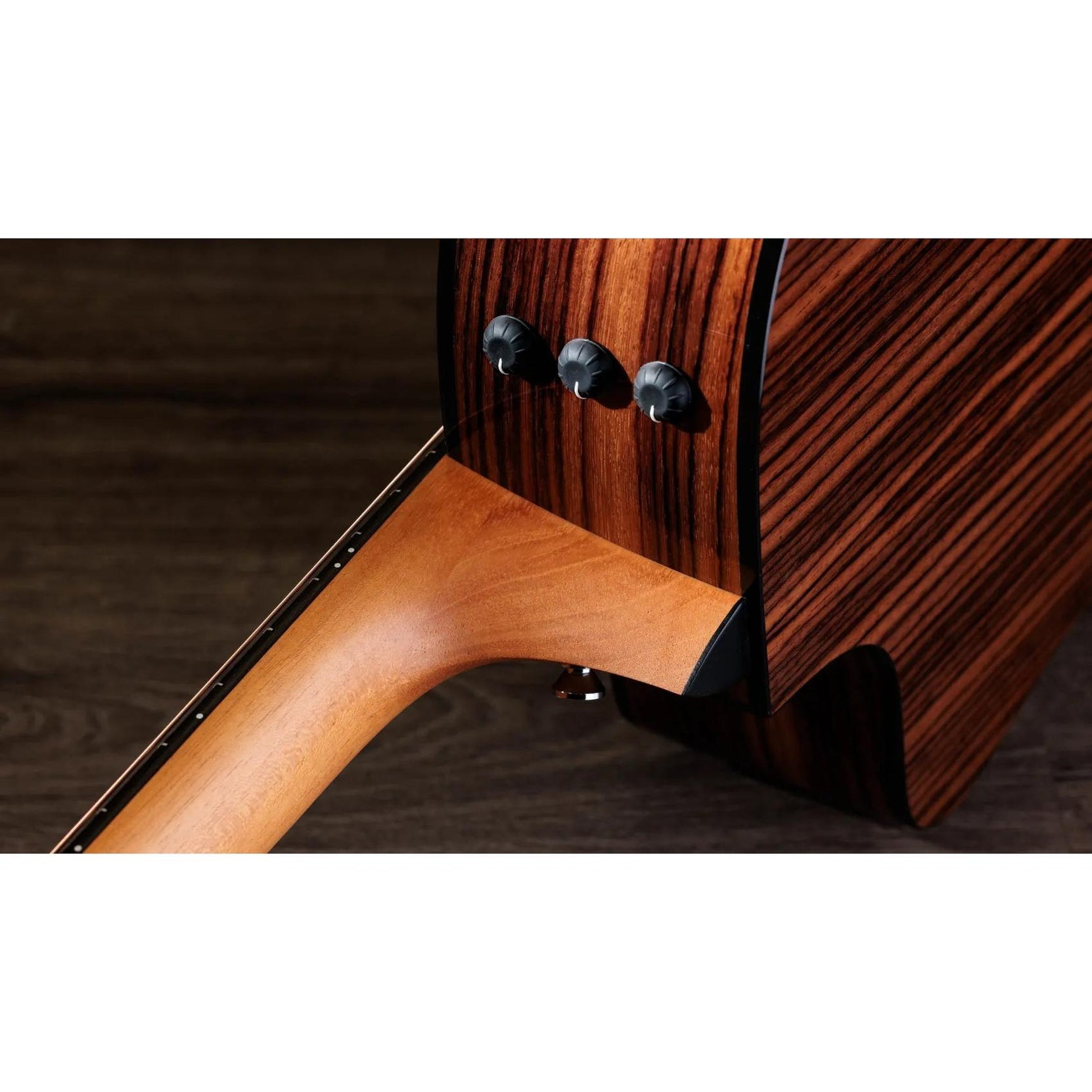 Đàn Guitar Acoustic Taylor 214ce Plus - Natural-Mai Nguyên Music