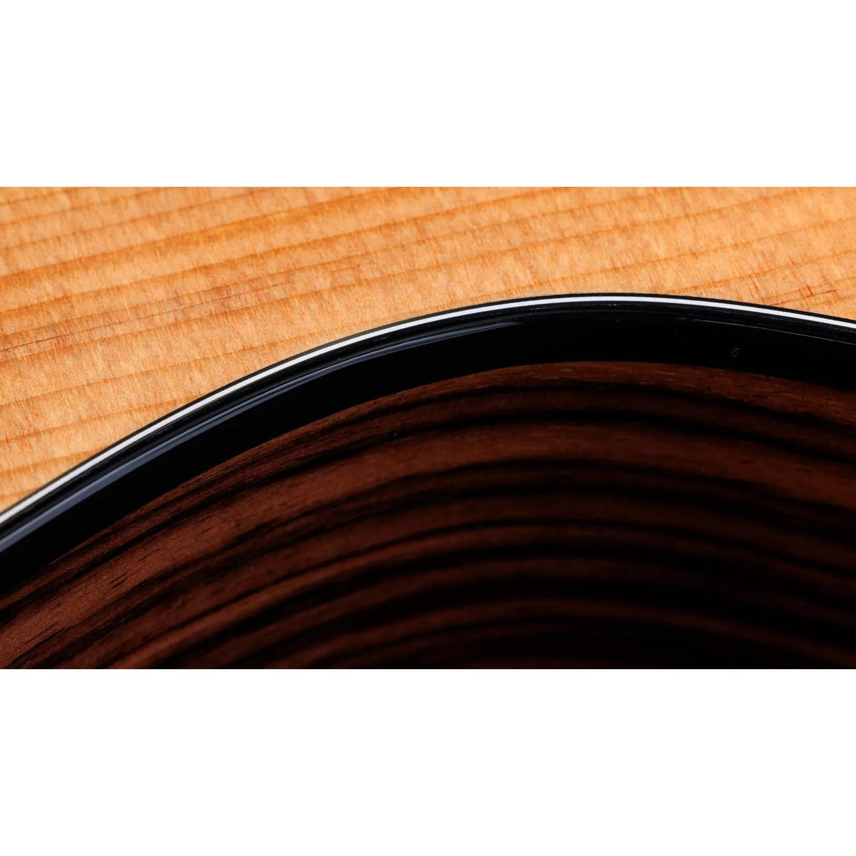 Đàn Guitar Acoustic Taylor 214ce Plus - Natural-Mai Nguyên Music