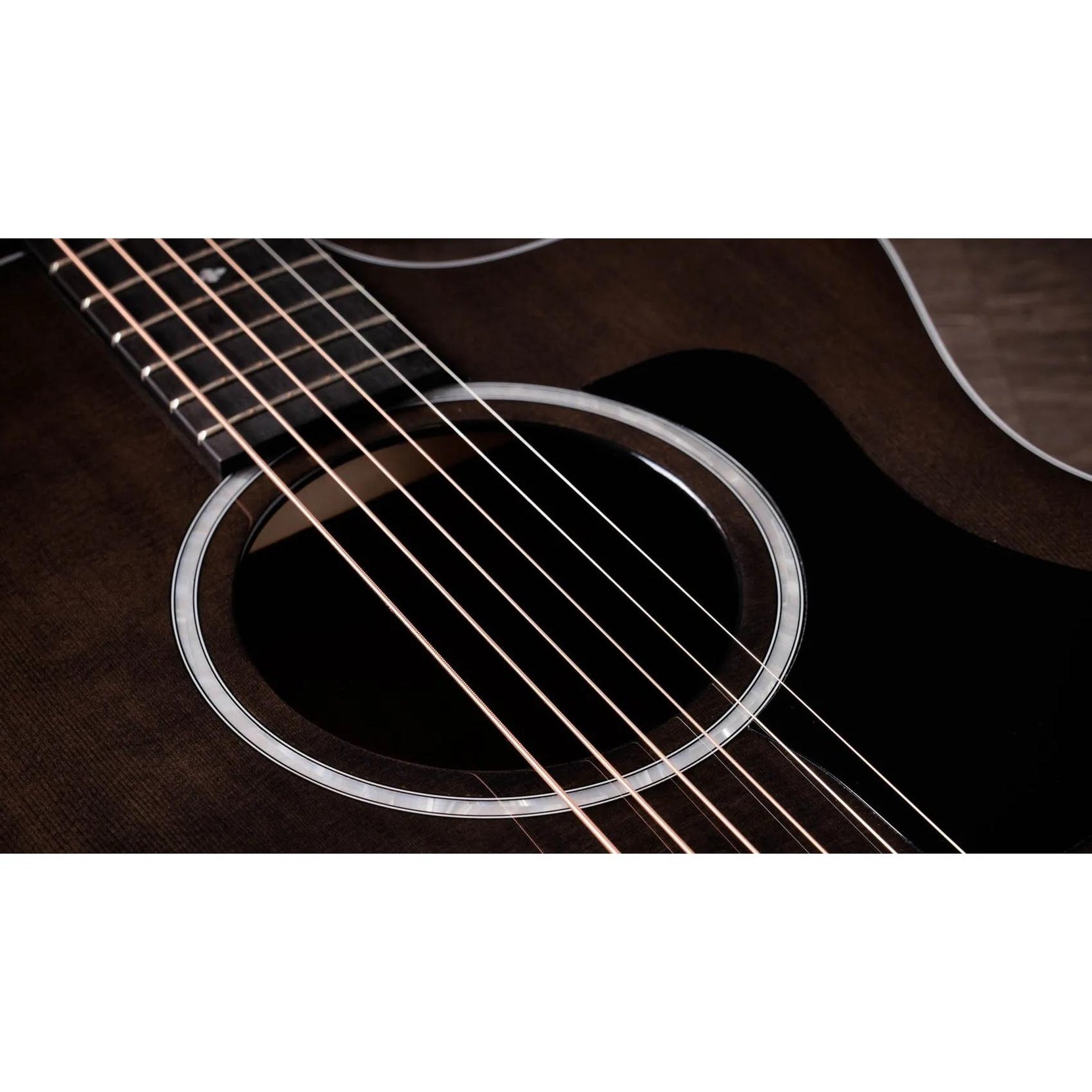 Đàn Guitar Acoustic Taylor 214ce Plus Special Edition-Mai Nguyên Music