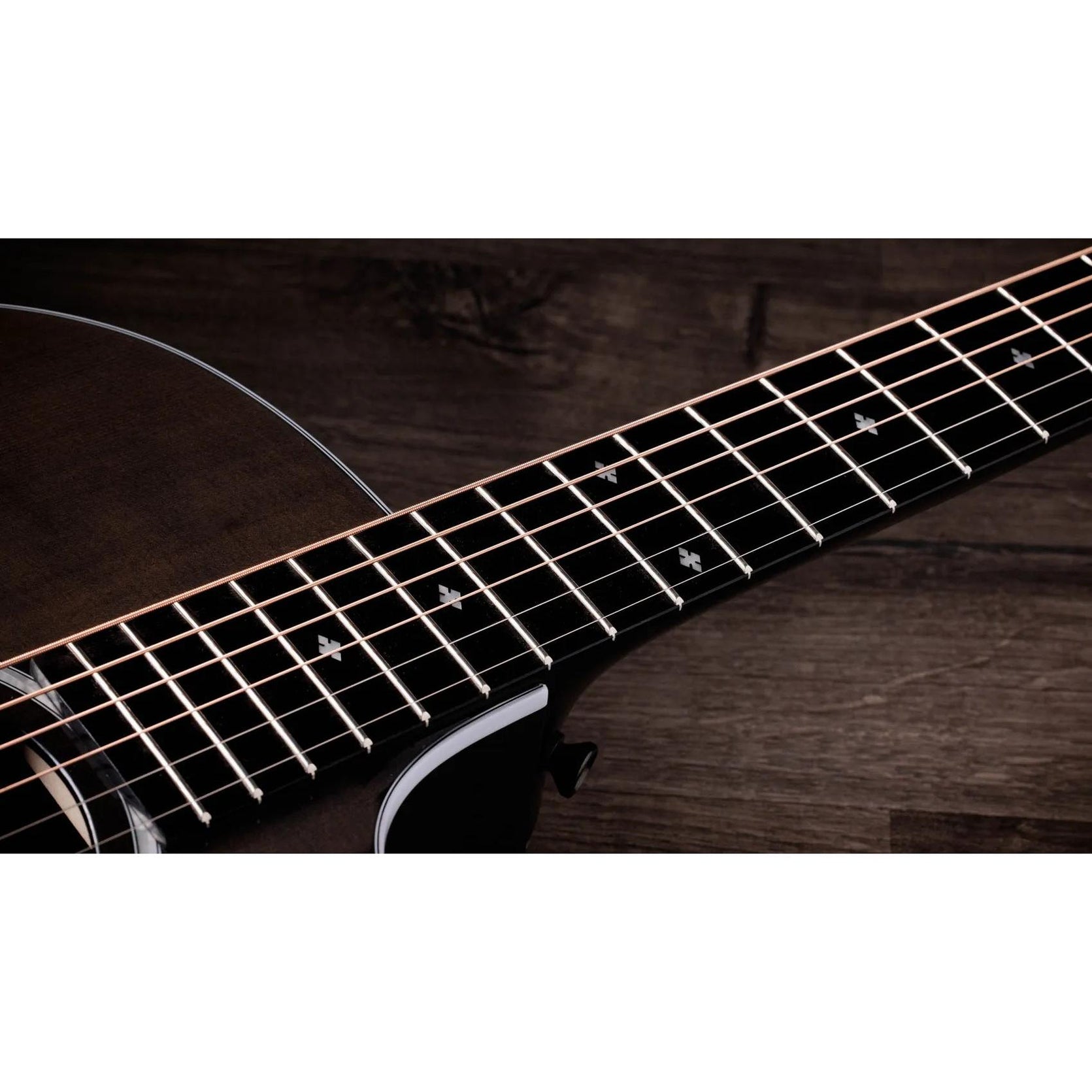 Đàn Guitar Acoustic Taylor 214ce Plus Special Edition-Mai Nguyên Music