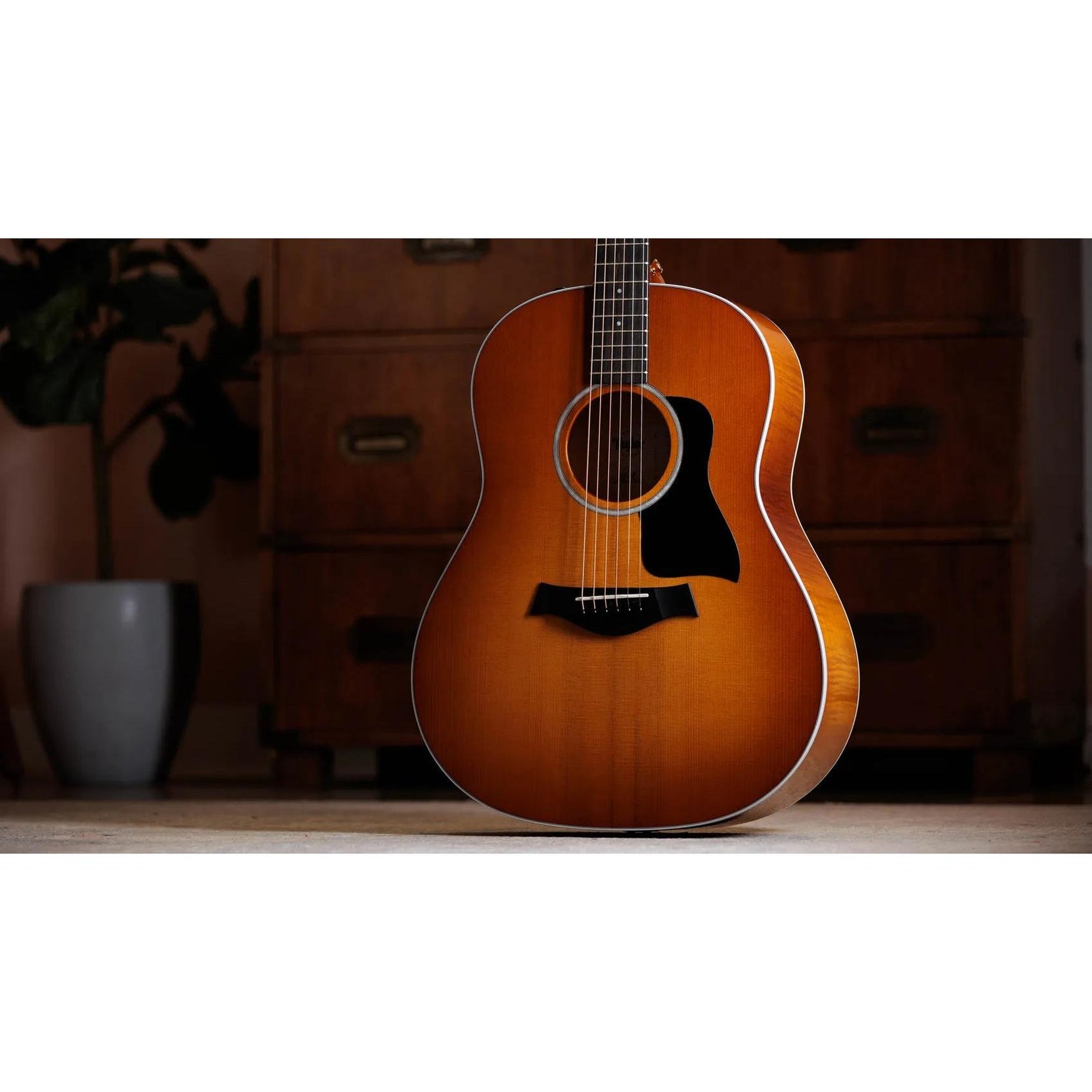 Đàn Guitar Acoustic Taylor 217e Plus Special Edition - Honeyburst-Mai Nguyên Music