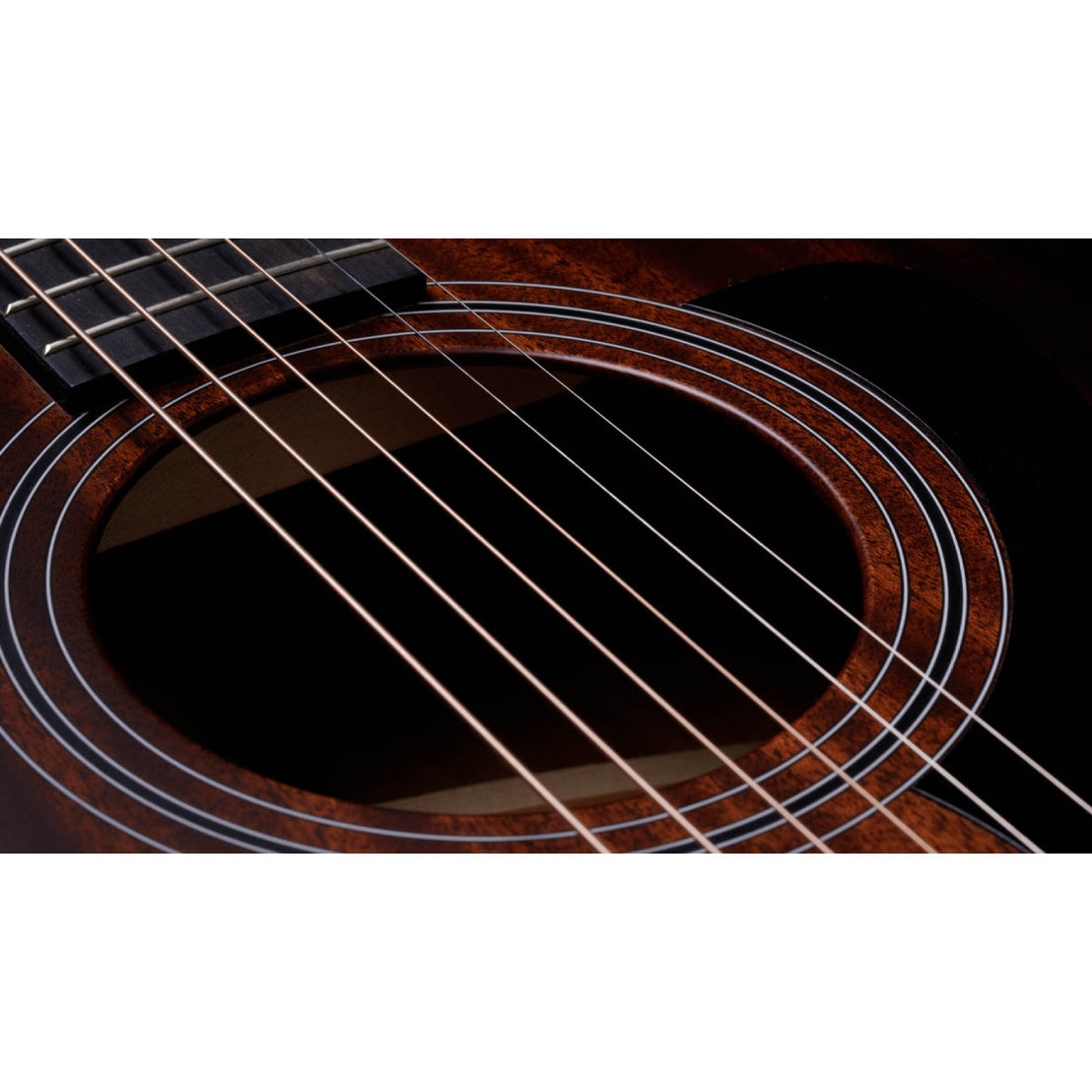 Đàn Guitar Acoustic Taylor 324e w/Case-Mai Nguyên Music