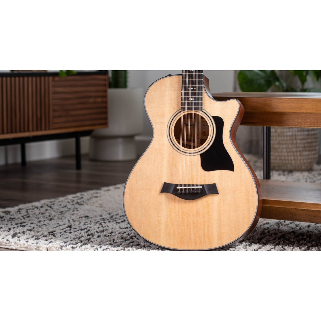 Đàn Guitar Acoustic Taylor 352ce w/Case-Mai Nguyên Music