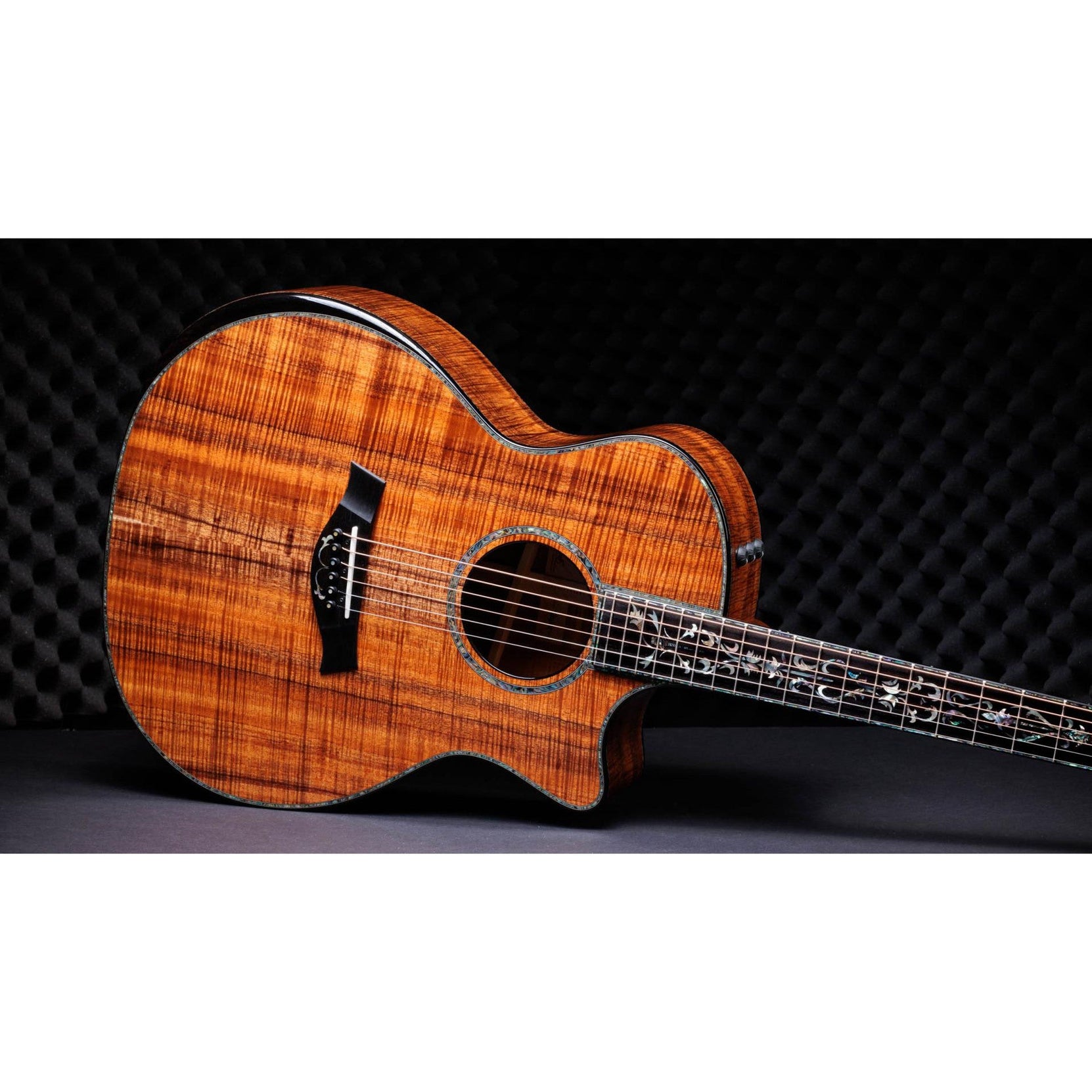 Đàn Guitar Acoustic Taylor 50th Anniversary PS24ce LTD & Circa 74 Amp-Mai Nguyên Music