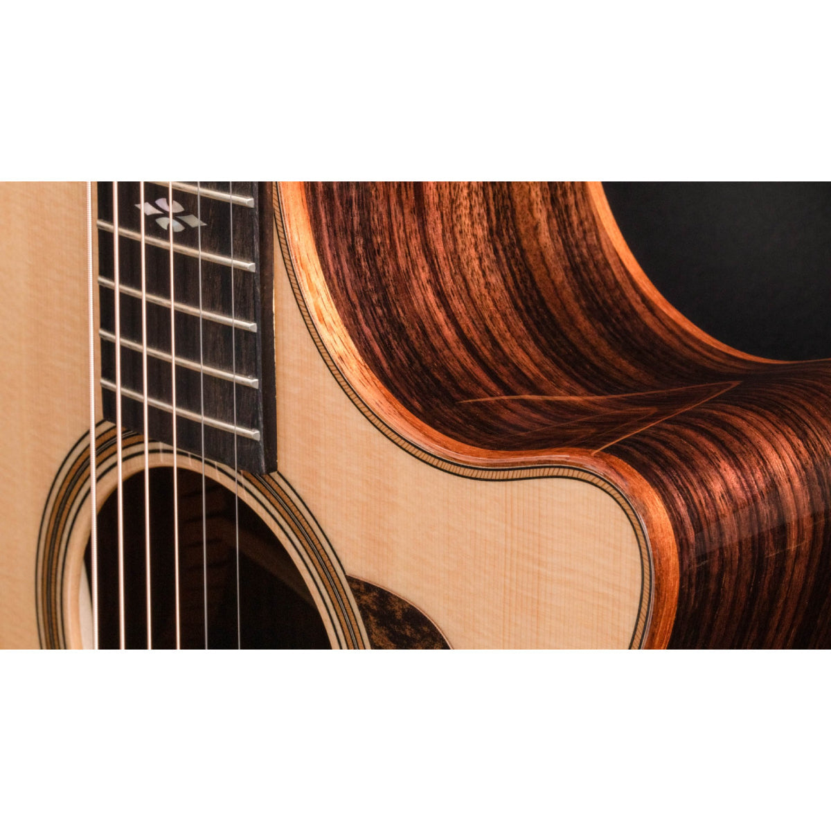 Đàn Guitar Acoustic Taylor 714ce w/Case-Mai Nguyên Music