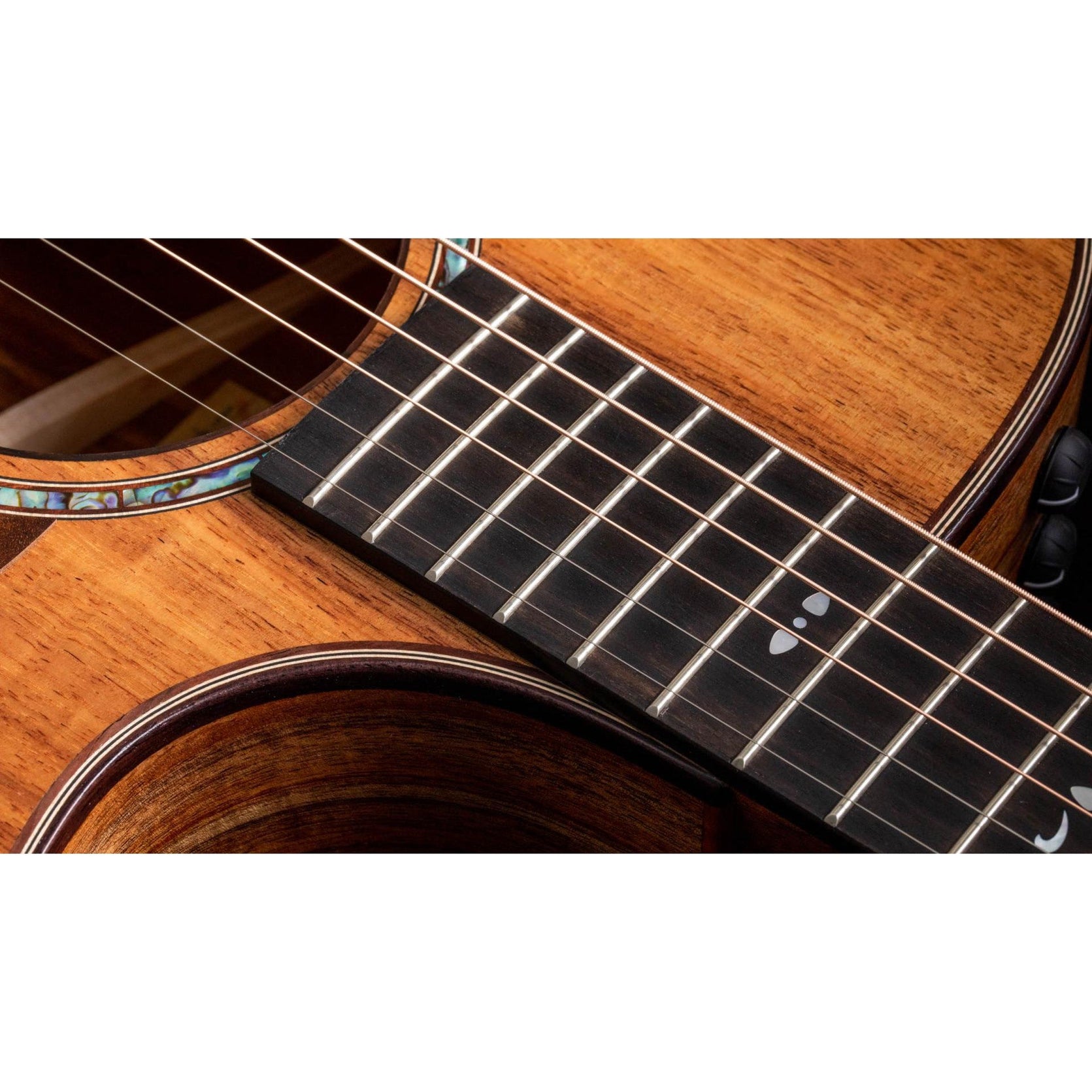 Đàn Guitar Acoustic Taylor 722ce w/Hardshell Case-Mai Nguyên Music