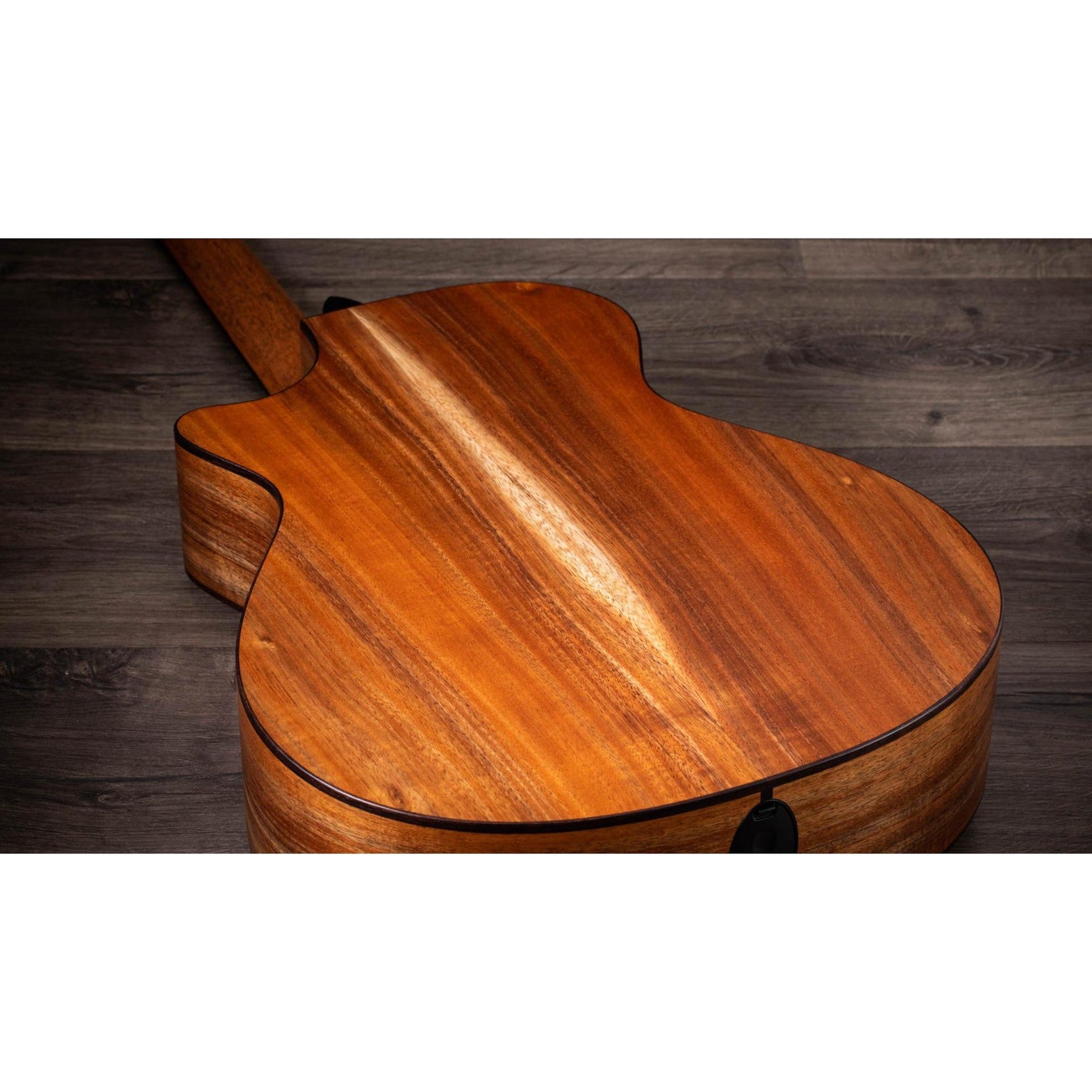 Đàn Guitar Acoustic Taylor 722ce w/Hardshell Case-Mai Nguyên Music