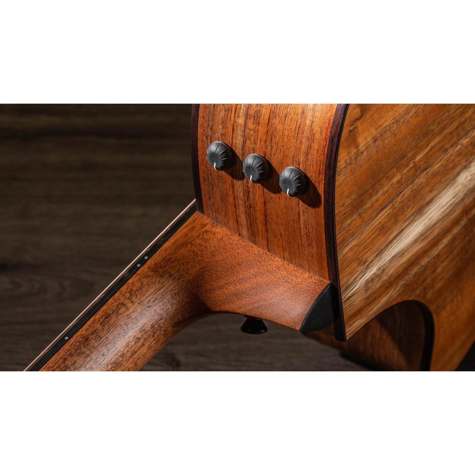 Đàn Guitar Acoustic Taylor 722ce w/Hardshell Case-Mai Nguyên Music