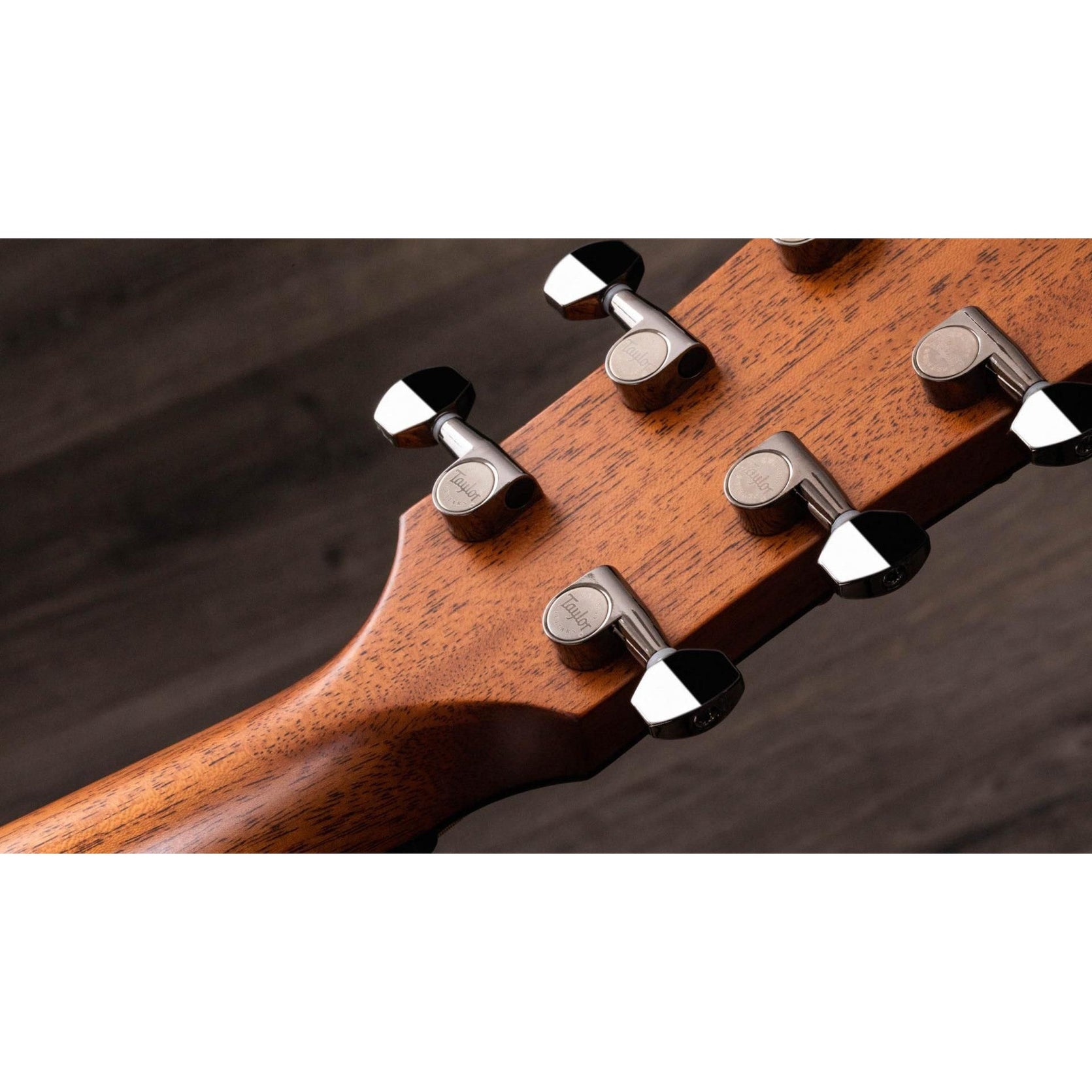 Đàn Guitar Acoustic Taylor 811e Grand Theater-Mai Nguyên Music