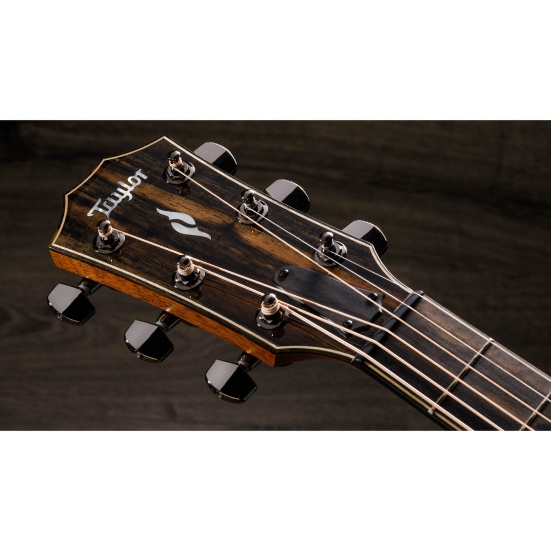 Đàn Guitar Acoustic Taylor 812ce w/Case-Mai Nguyên Music