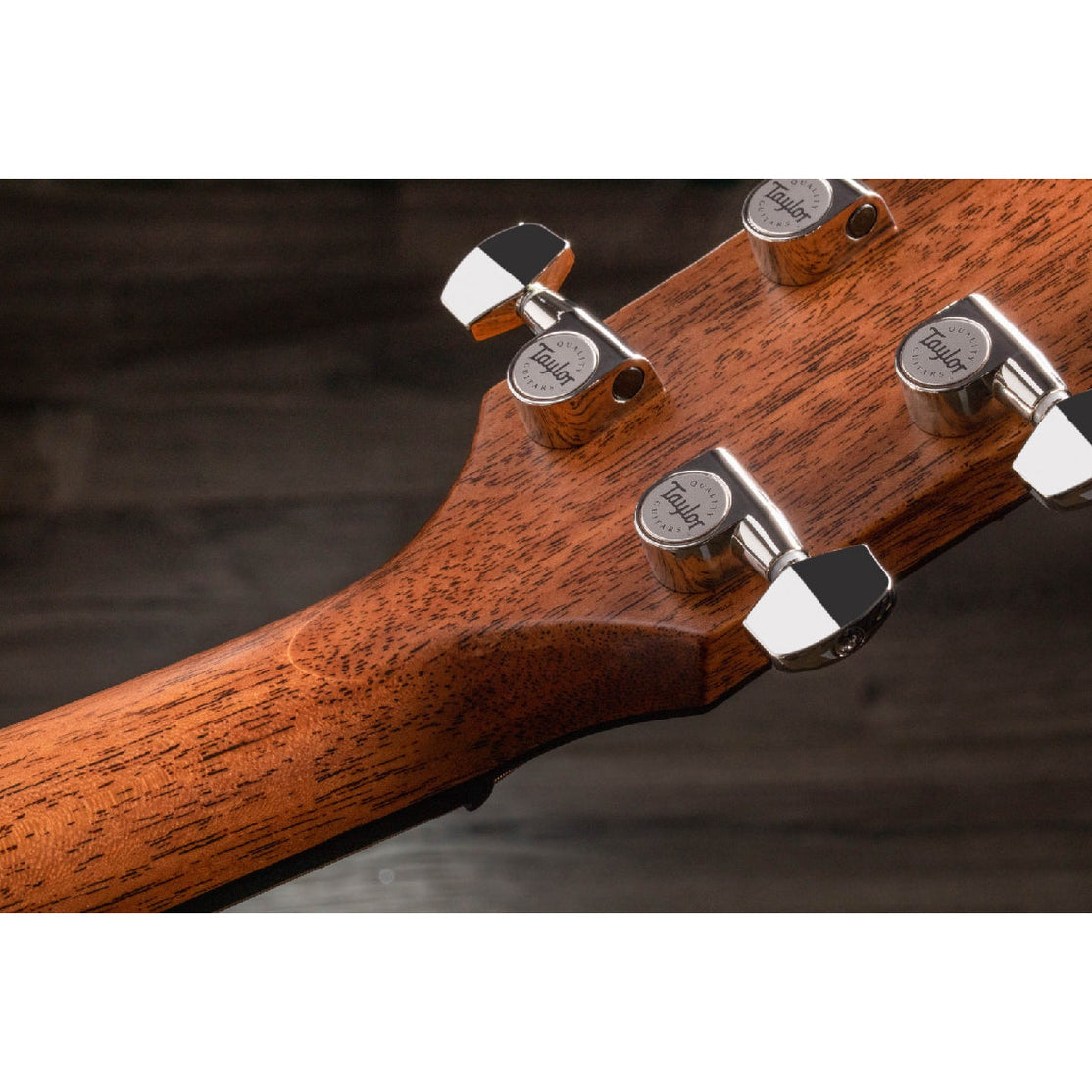 Đàn Guitar Acoustic Taylor 818e w/Case-Mai Nguyên Music