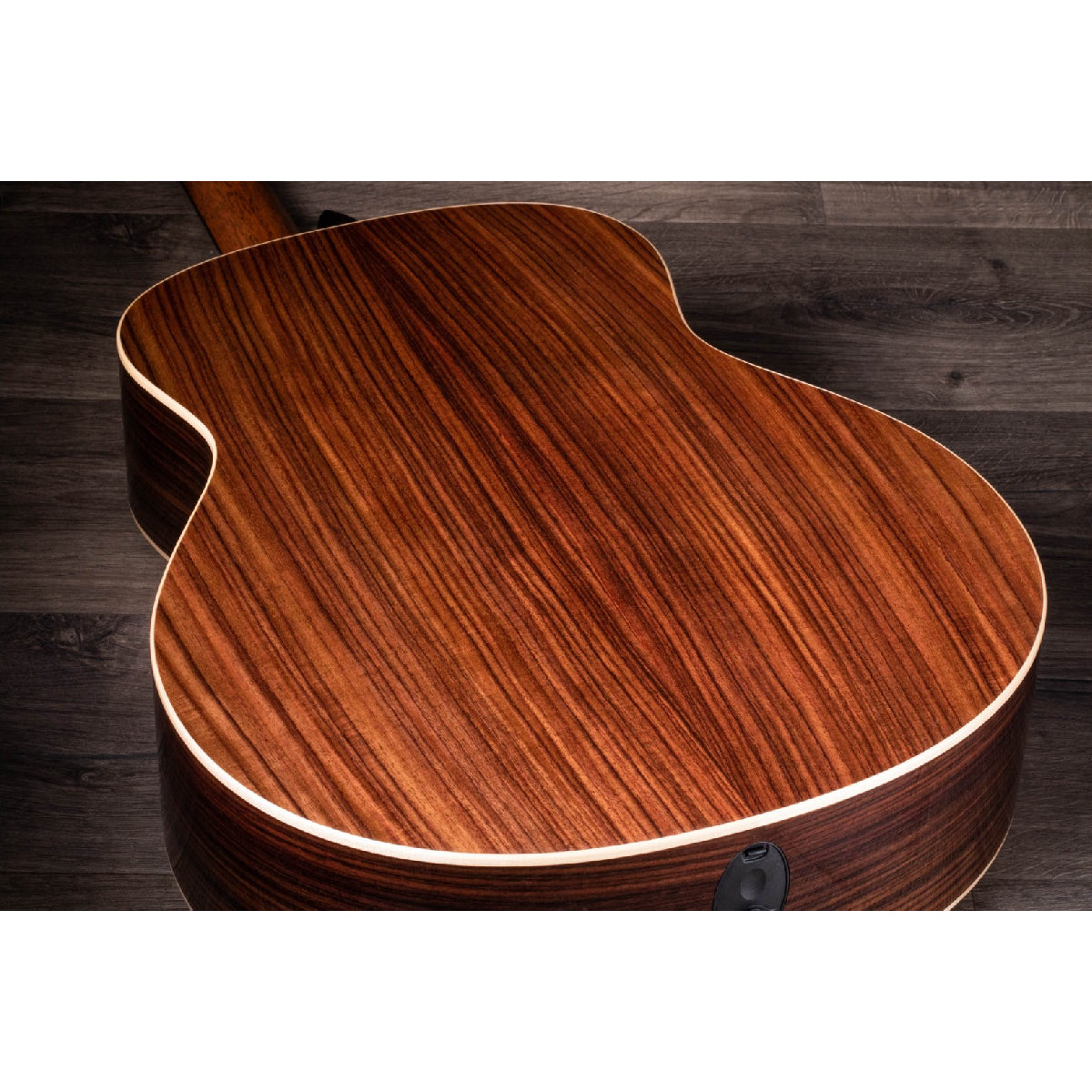 Đàn Guitar Acoustic Taylor 818e w/Case-Mai Nguyên Music