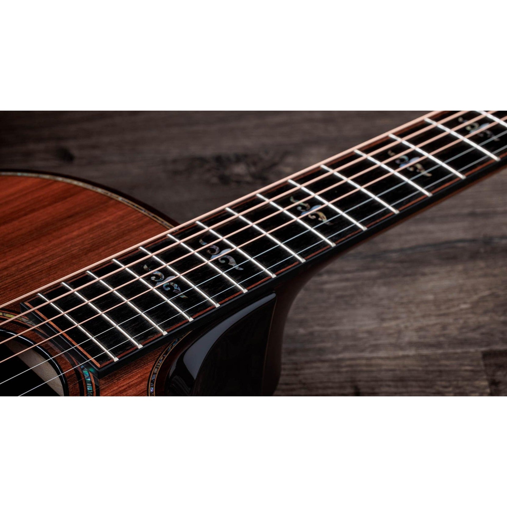 Đàn Guitar Acoustic Taylor 914ce Builder's Edition-Mai Nguyên Music