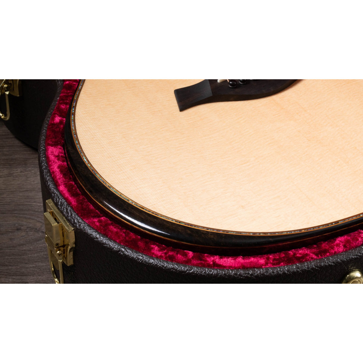 Đàn Guitar Acoustic Taylor 914ce w/Case-Mai Nguyên Music