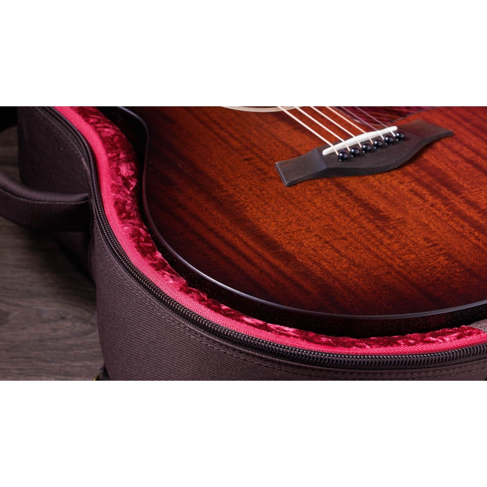 Đàn Guitar Acoustic Taylor AD21e American Dream-Mai Nguyên Music
